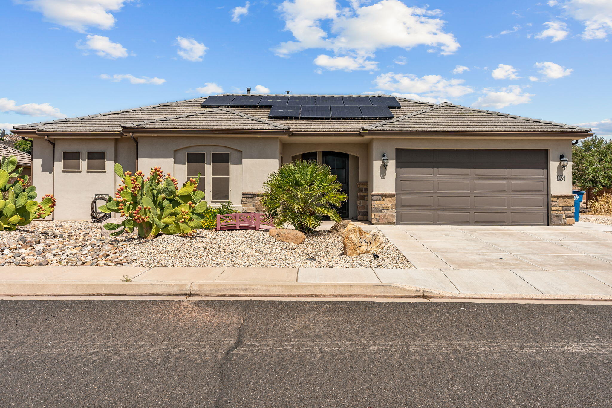 831 S Cotton Meadow LN, Washington, UT 84780 — photo 1