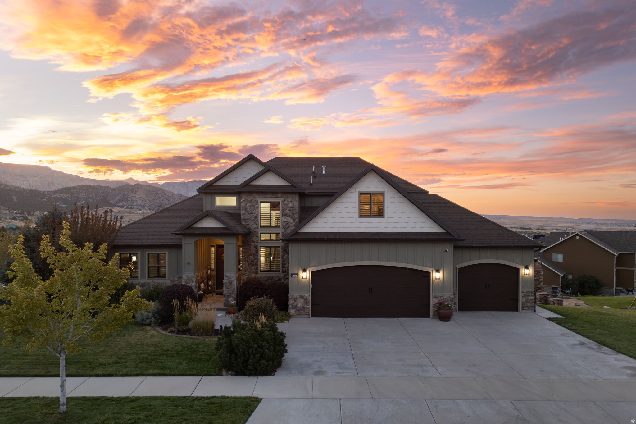6772 W CLEAR WATER DR, Herriman, UT 84096 — photo 1