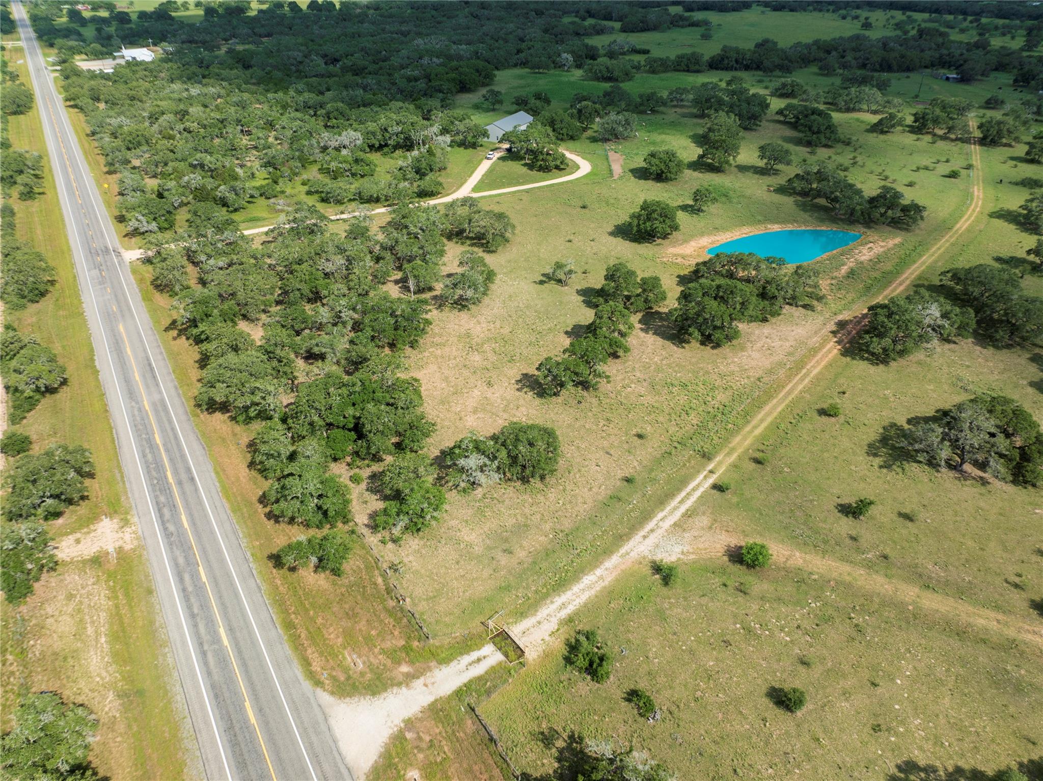 15545 TX-111, Yoakum, TX 77995 — photo 1