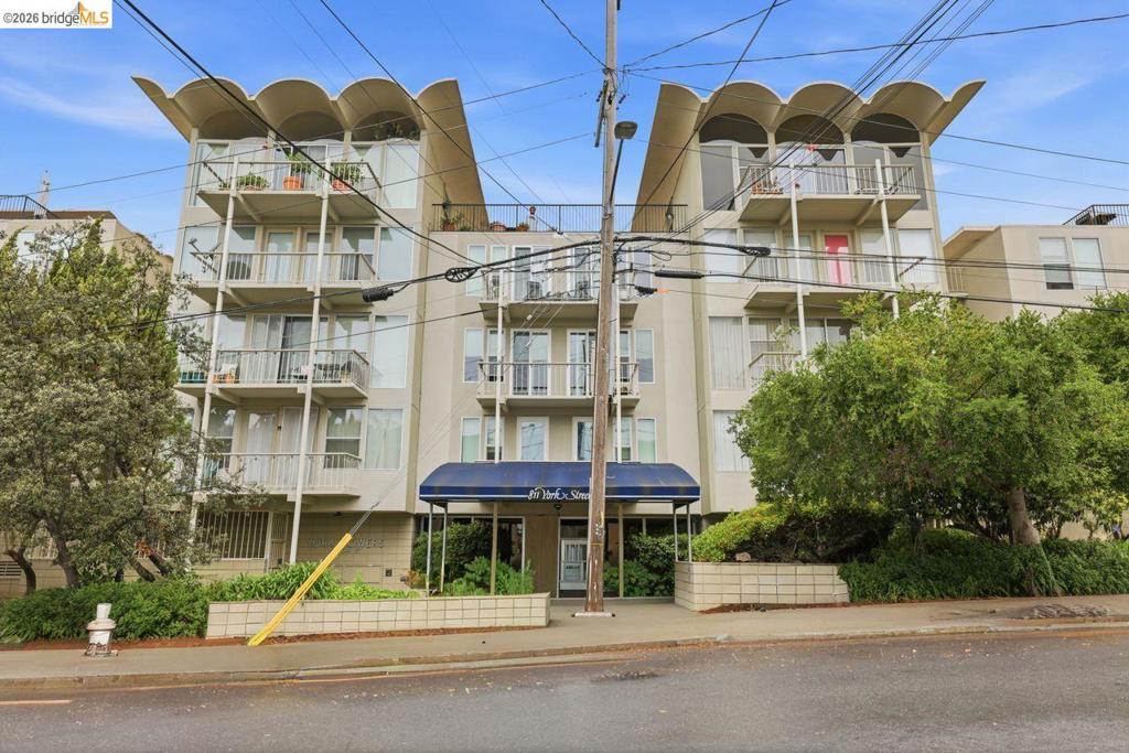 811 York St 237, Oakland, CA 94610 — photo 1