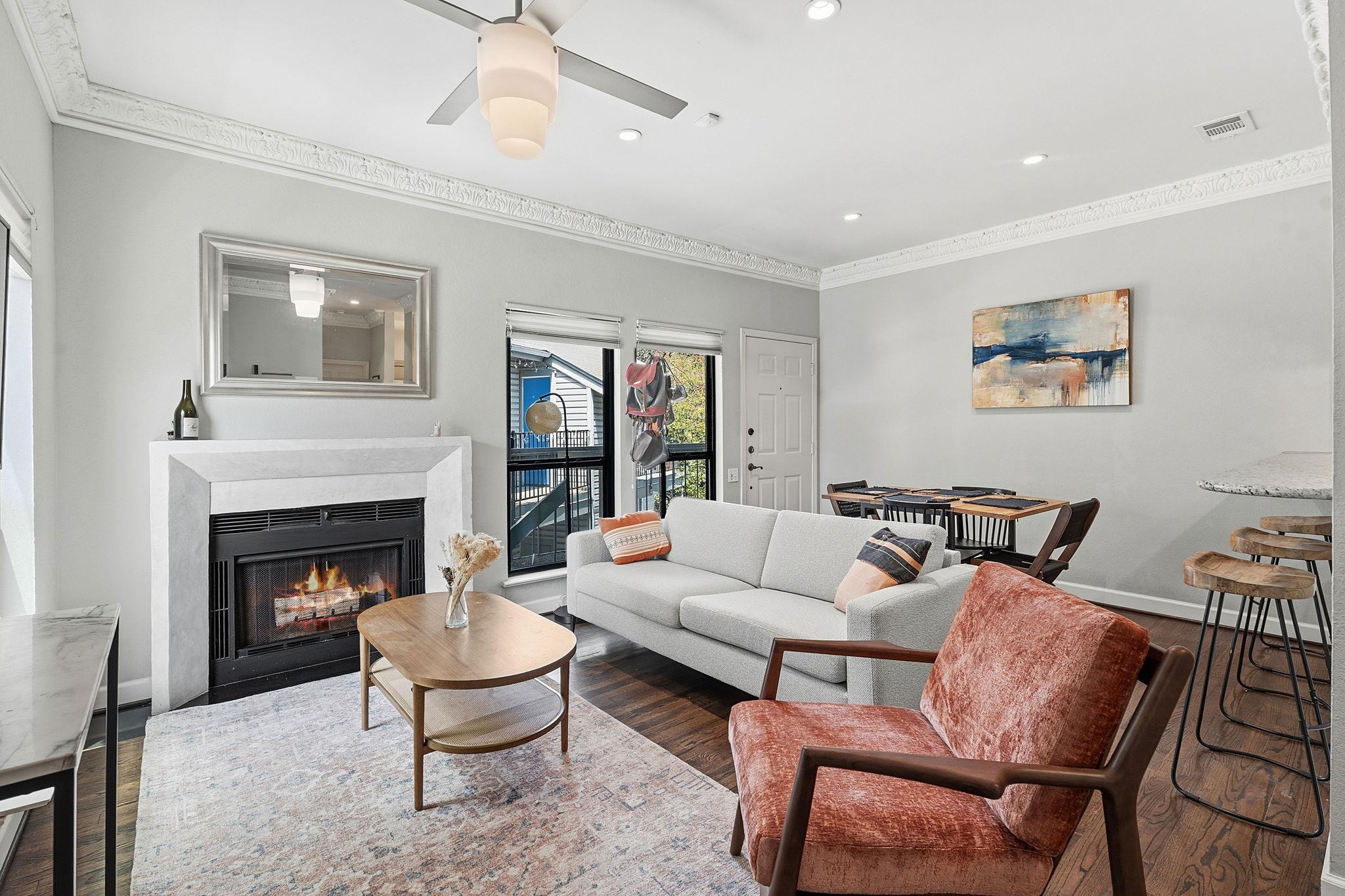 802 1st, Austin, TX 78704 — photo 1