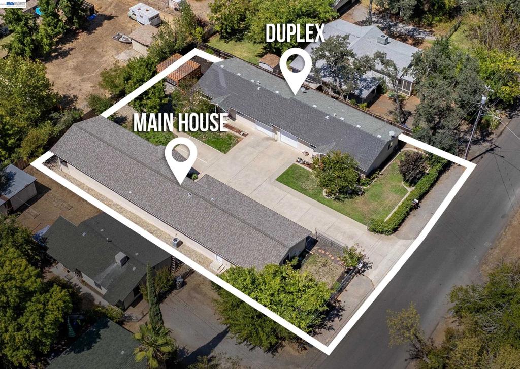 2584 Reservoir Ln, Redding, CA 96002 — photo 1