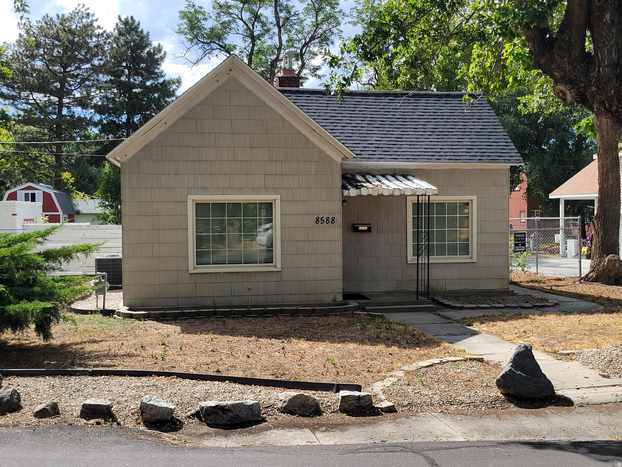 8588 S 100 E, Sandy, UT 84070 — photo 1