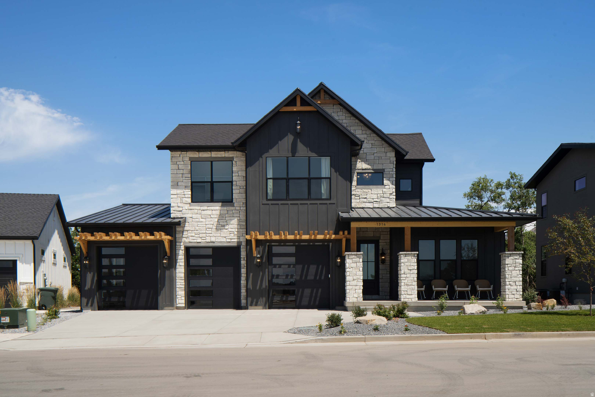 1314 E SUNSET CT #305, Ogden, UT 84403 — photo 1