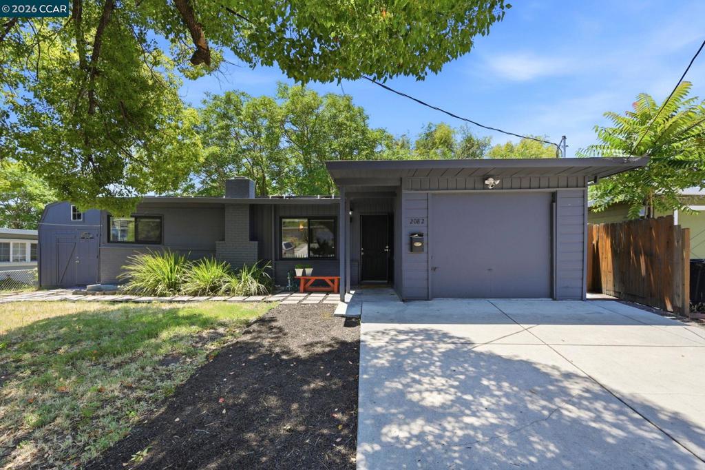 2082 Overhill Rd, Concord, CA 94520 — photo 1