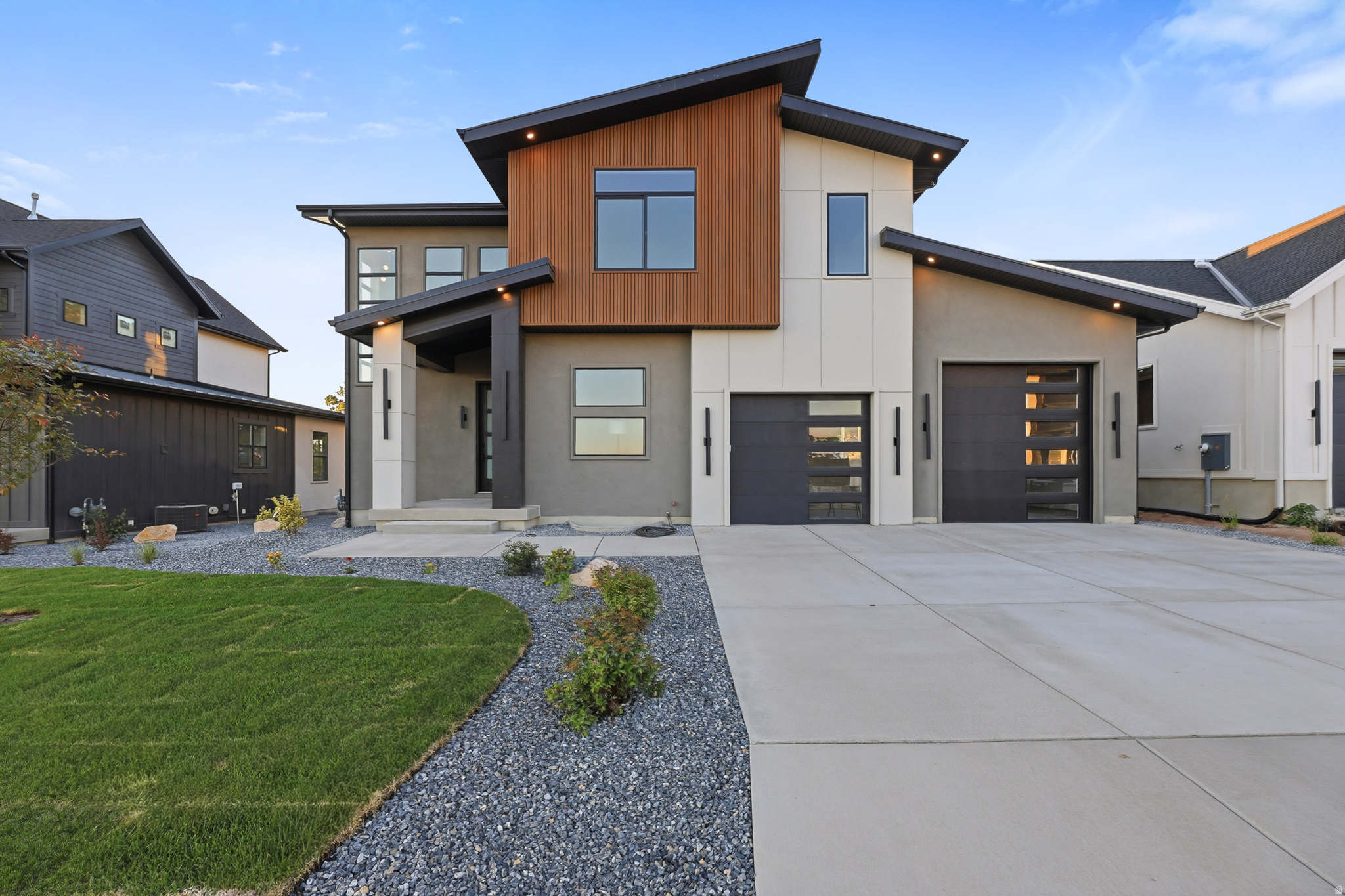 1326 E SUNSET CT #304, Ogden, UT 84403 — photo 1