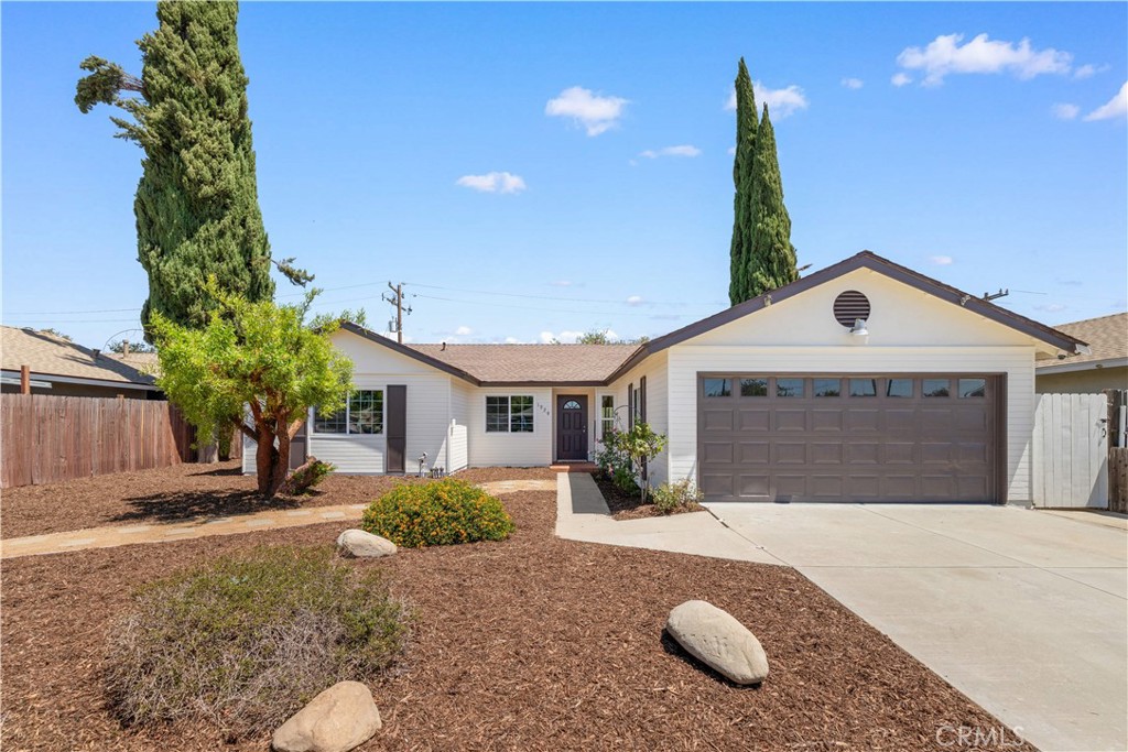 1020 Whitcomb, Simi Valley, CA 93065 — photo 1