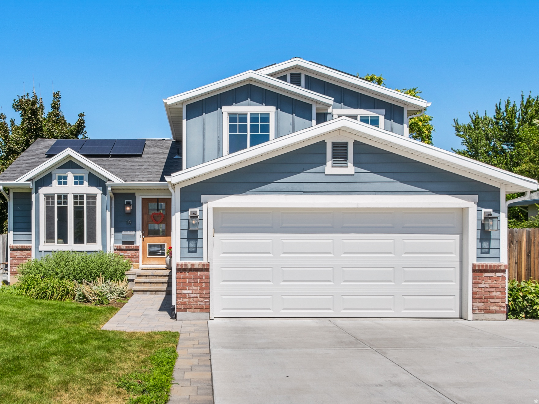 19 E 1500 S, Bountiful, UT 84010 — photo 1