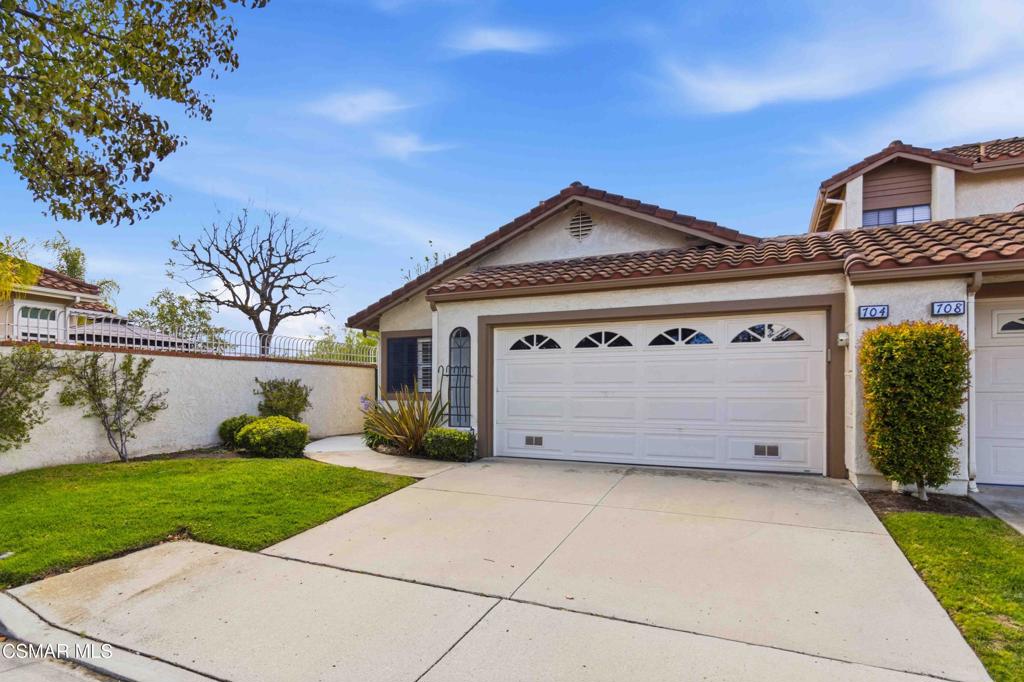 704 Wind Willow Way, Simi Valley, CA 93065 — photo 1