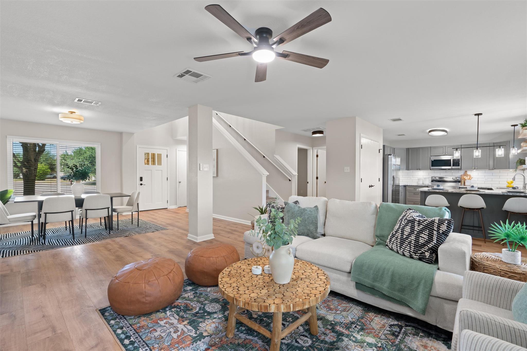 724  Lavaca Loop, Elgin, TX 78621 — photo 1