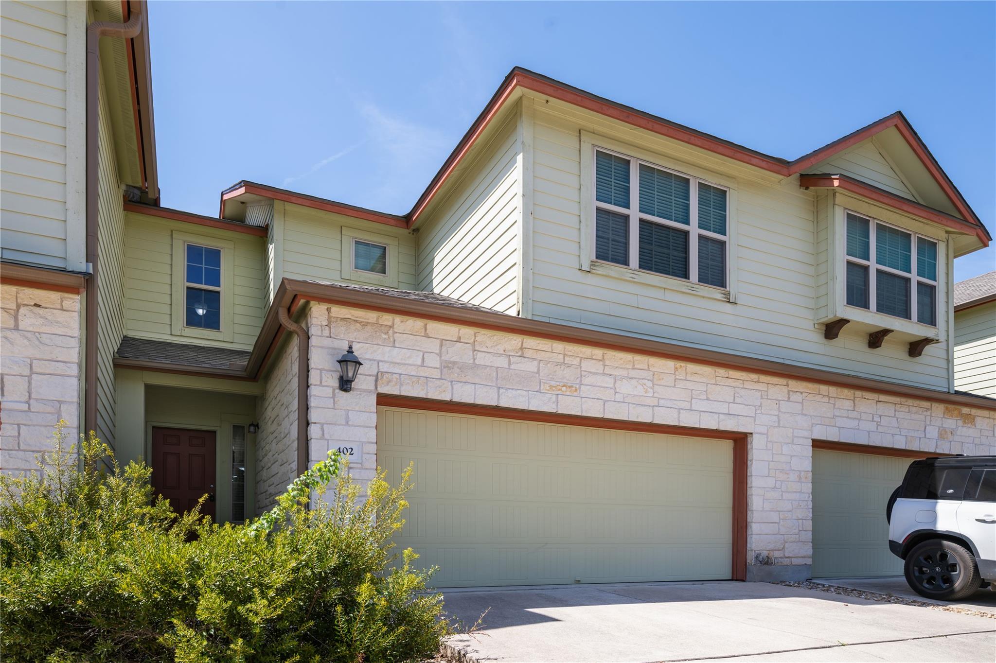 2410 Great Oaks, Round Rock, TX 78681 — photo 1