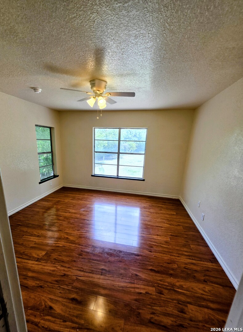 342 Koehler Ct, ,  78223 — photo 1