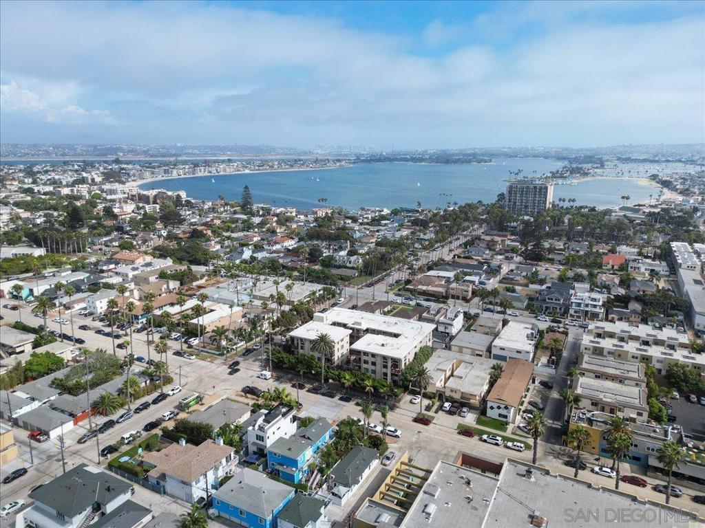 881 Thomas 26, San Diego, CA 92109 — photo 1