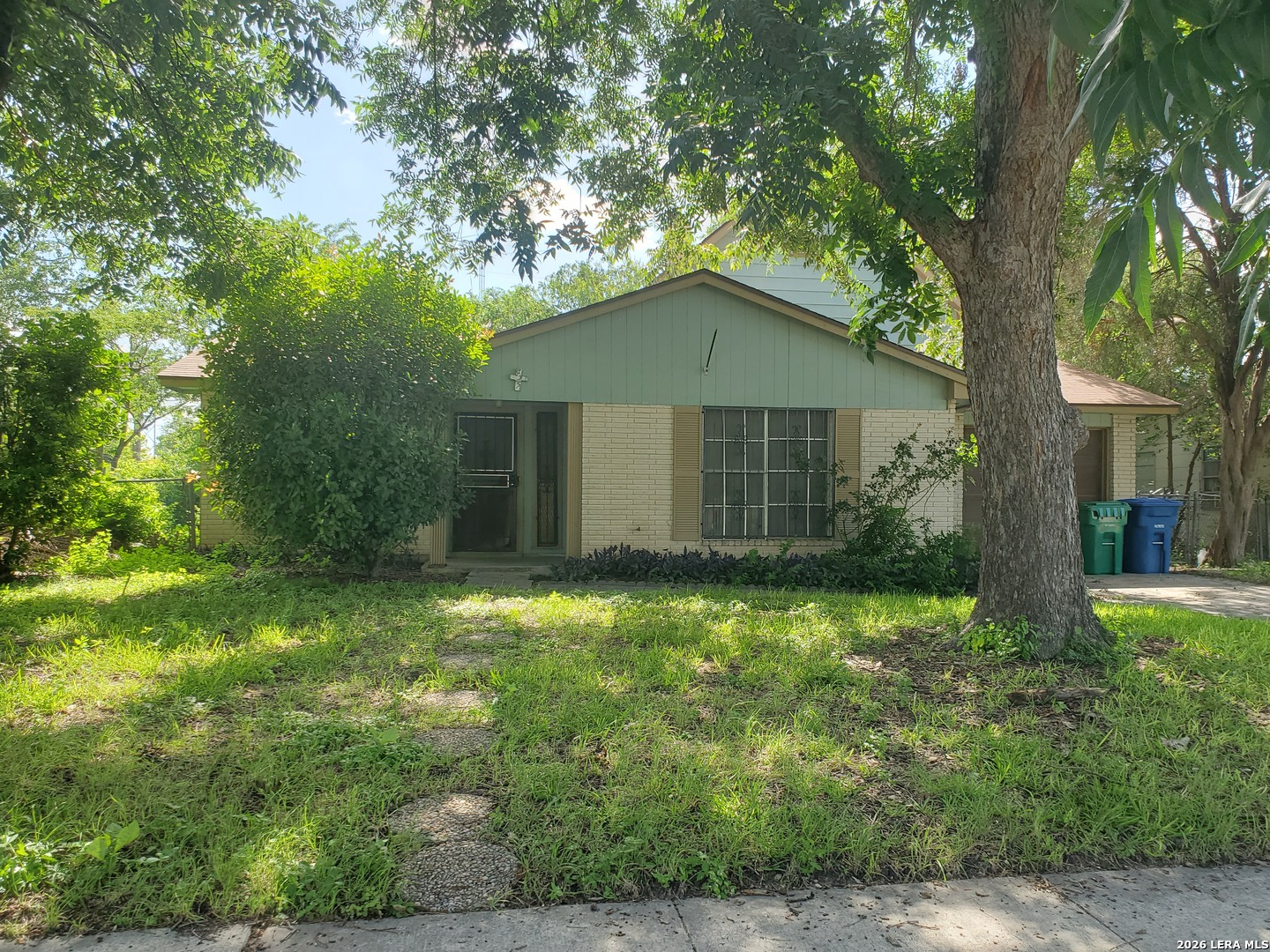 427 WONDER PKWY, ,  78213 — photo 1