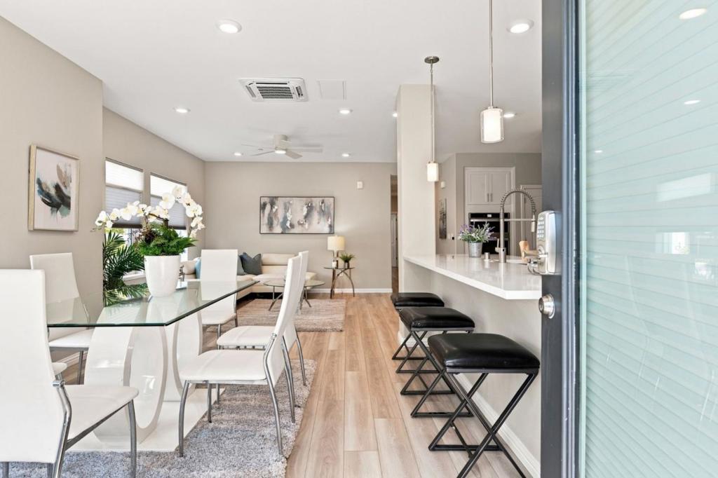 220 Waters Park Circle 101, San Mateo, CA 94403 — photo 1