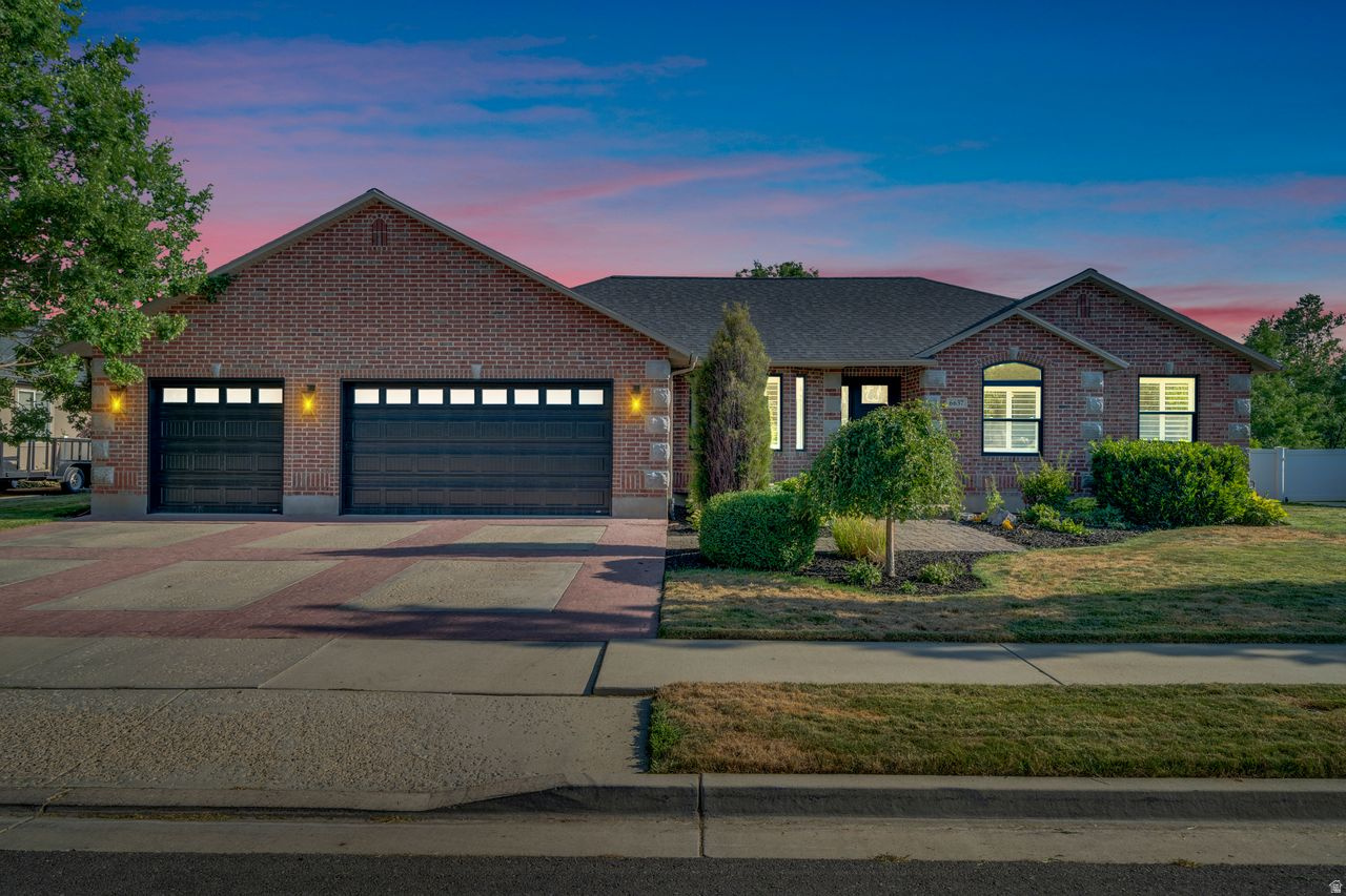 6637 W CANTERBURY WAY, Highland, UT 84003 — photo 1