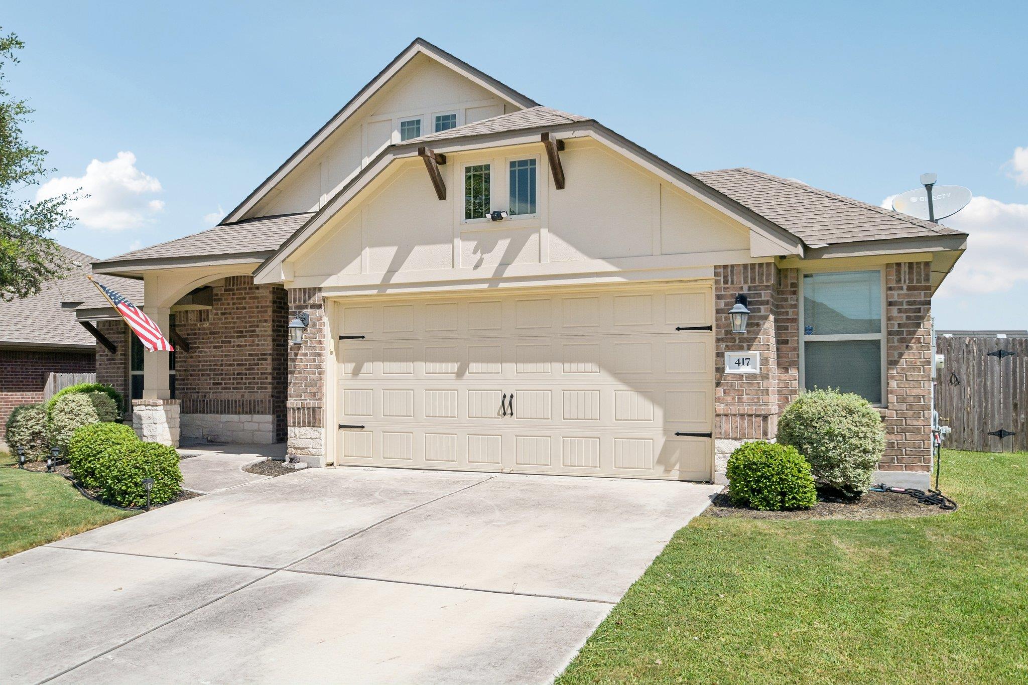 417 Kirkhill, Hutto, TX 78634 — photo 1