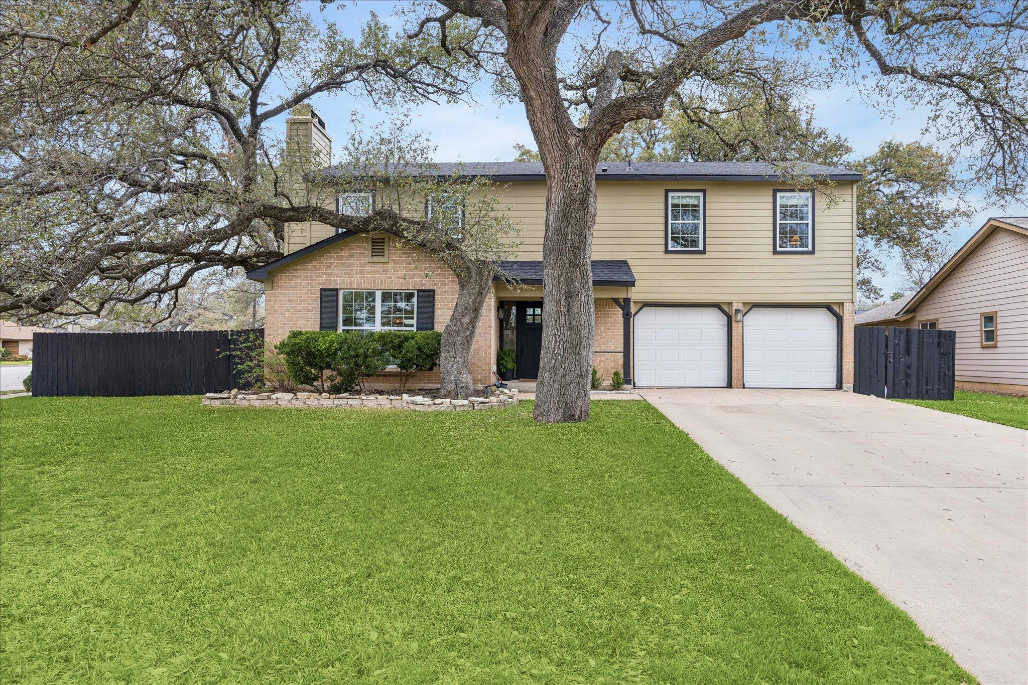 12935 Pegasus, Austin, TX 78727 — photo 1
