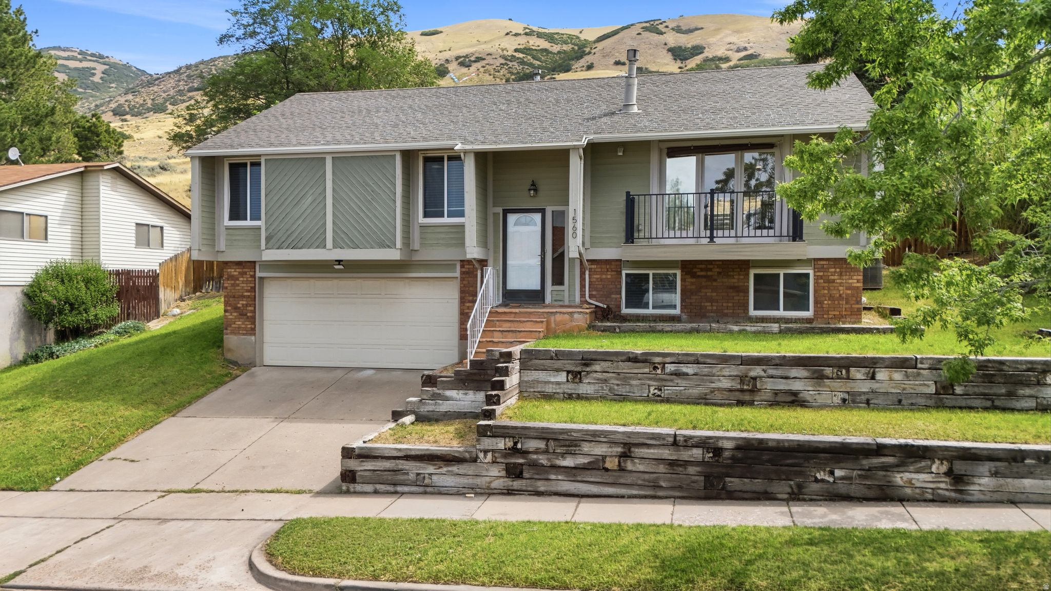 1560 E HILLS DR, Bountiful, UT 84010 — photo 1