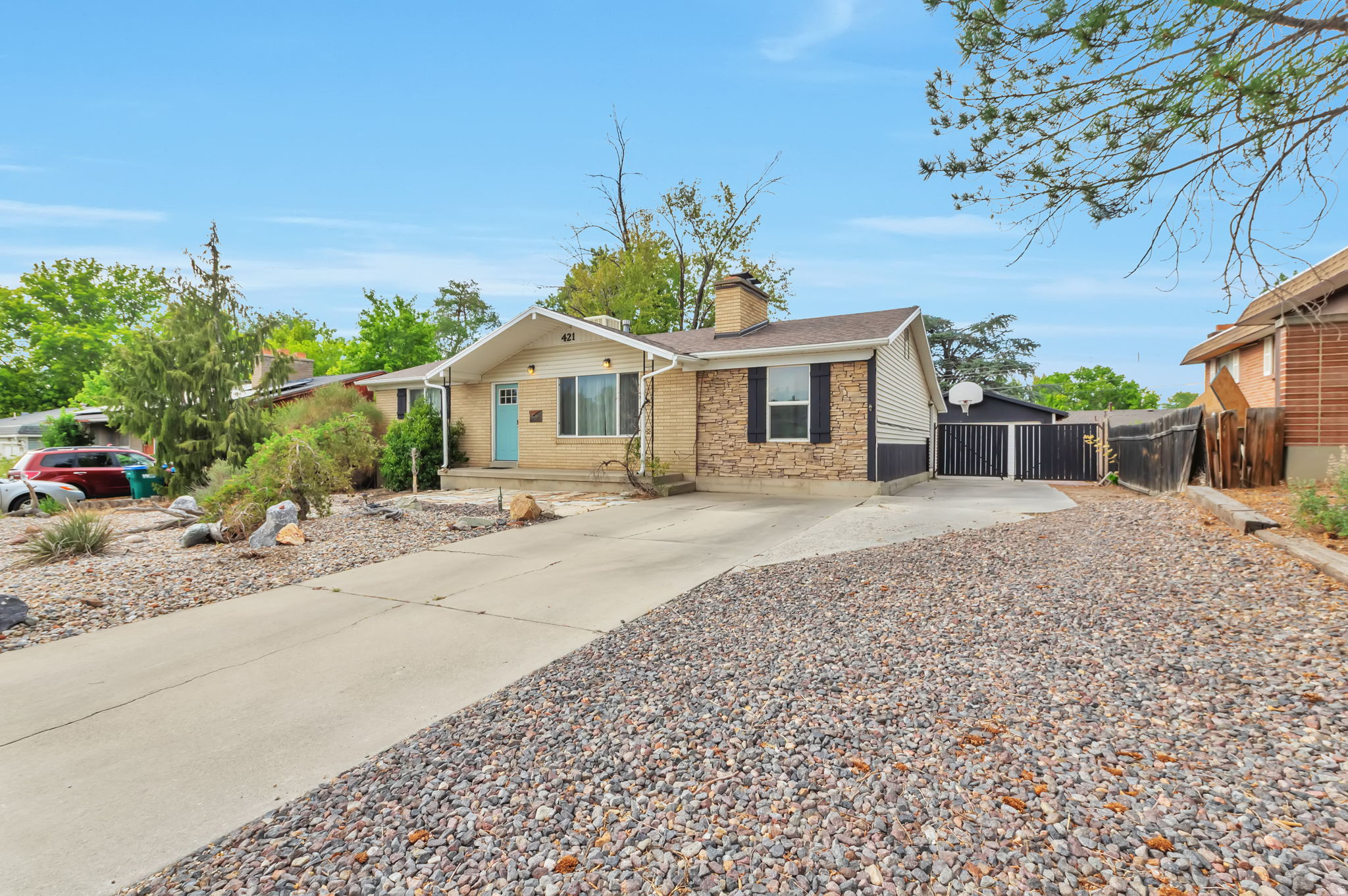 421 E 8220 S, Sandy, UT 84070 — photo 1