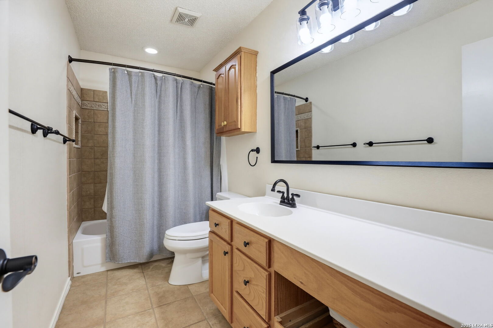 14227 EMERALD HILL DR, ,  78231 — photo 1