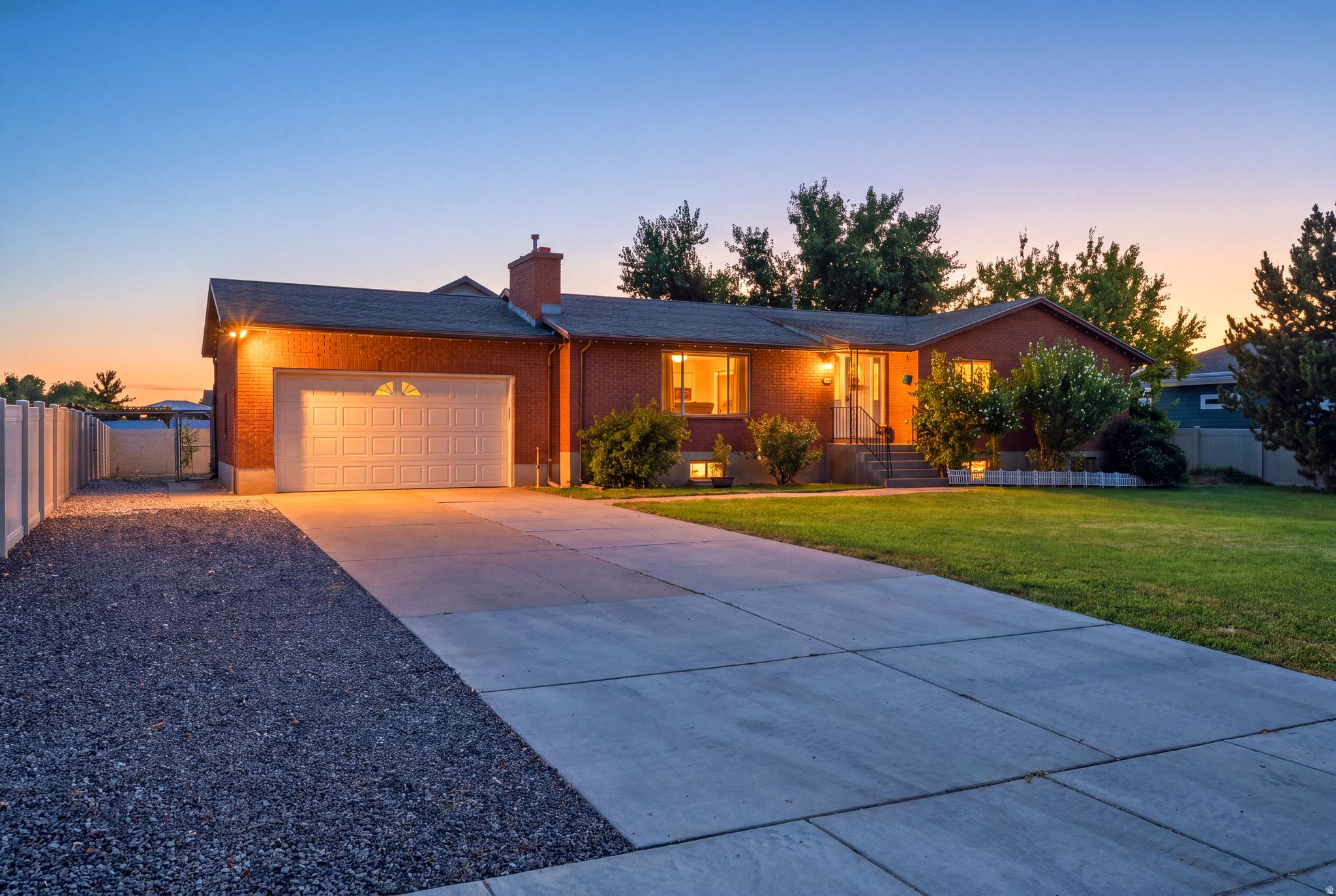 2513 W 1300 N, Clinton, UT 84015 — photo 1