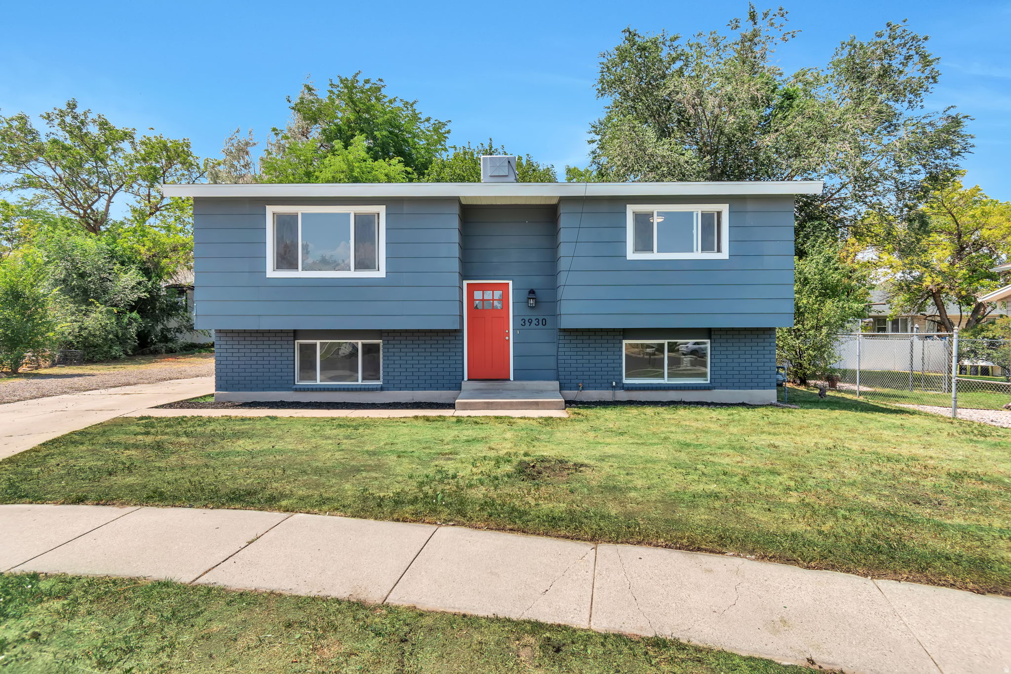 3930  ELAINE DR, Salt Lake City, UT 84120 — photo 1
