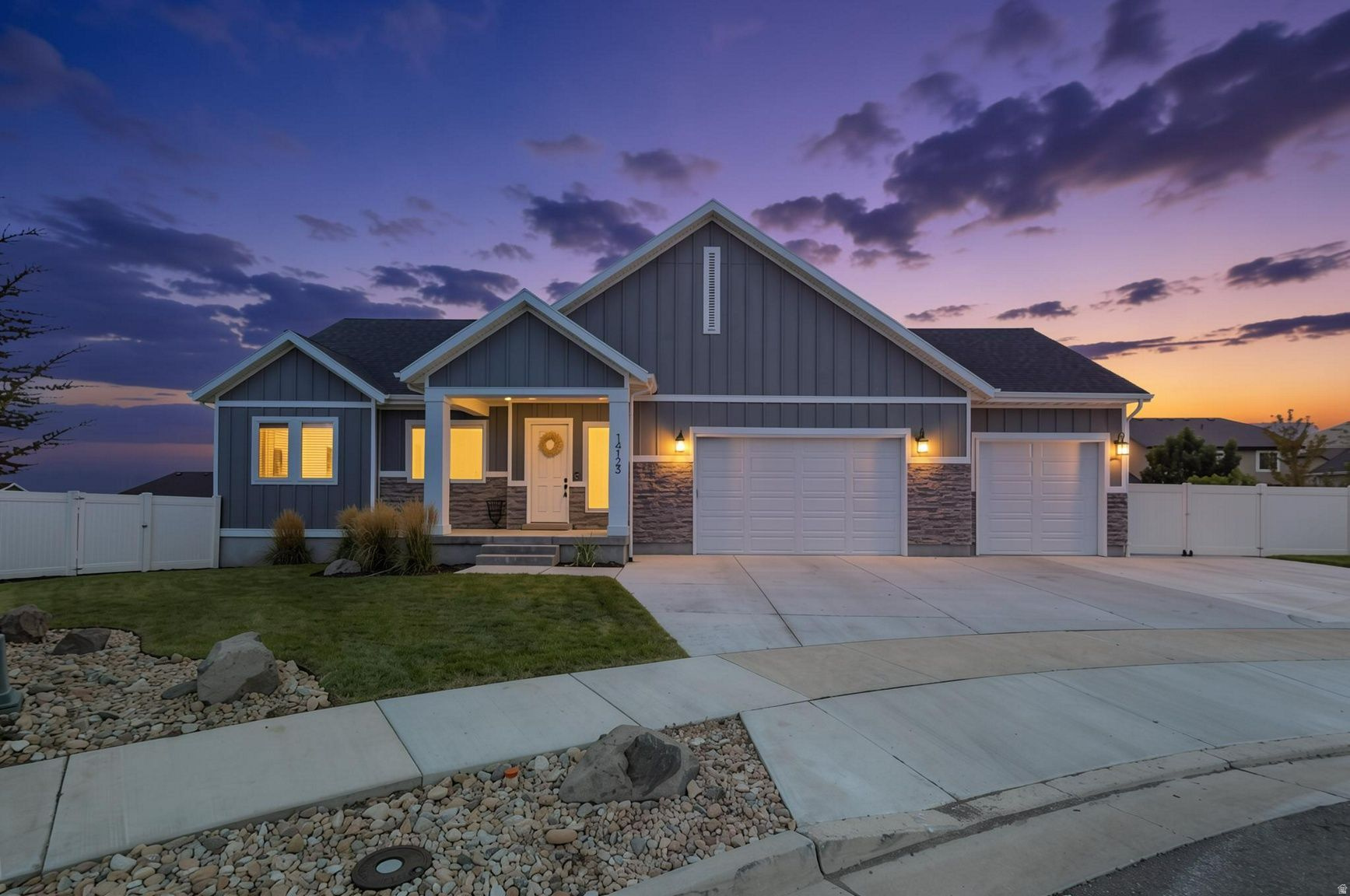 14123 S WEEPING OAK DR, Herriman, UT 84096 — photo 1