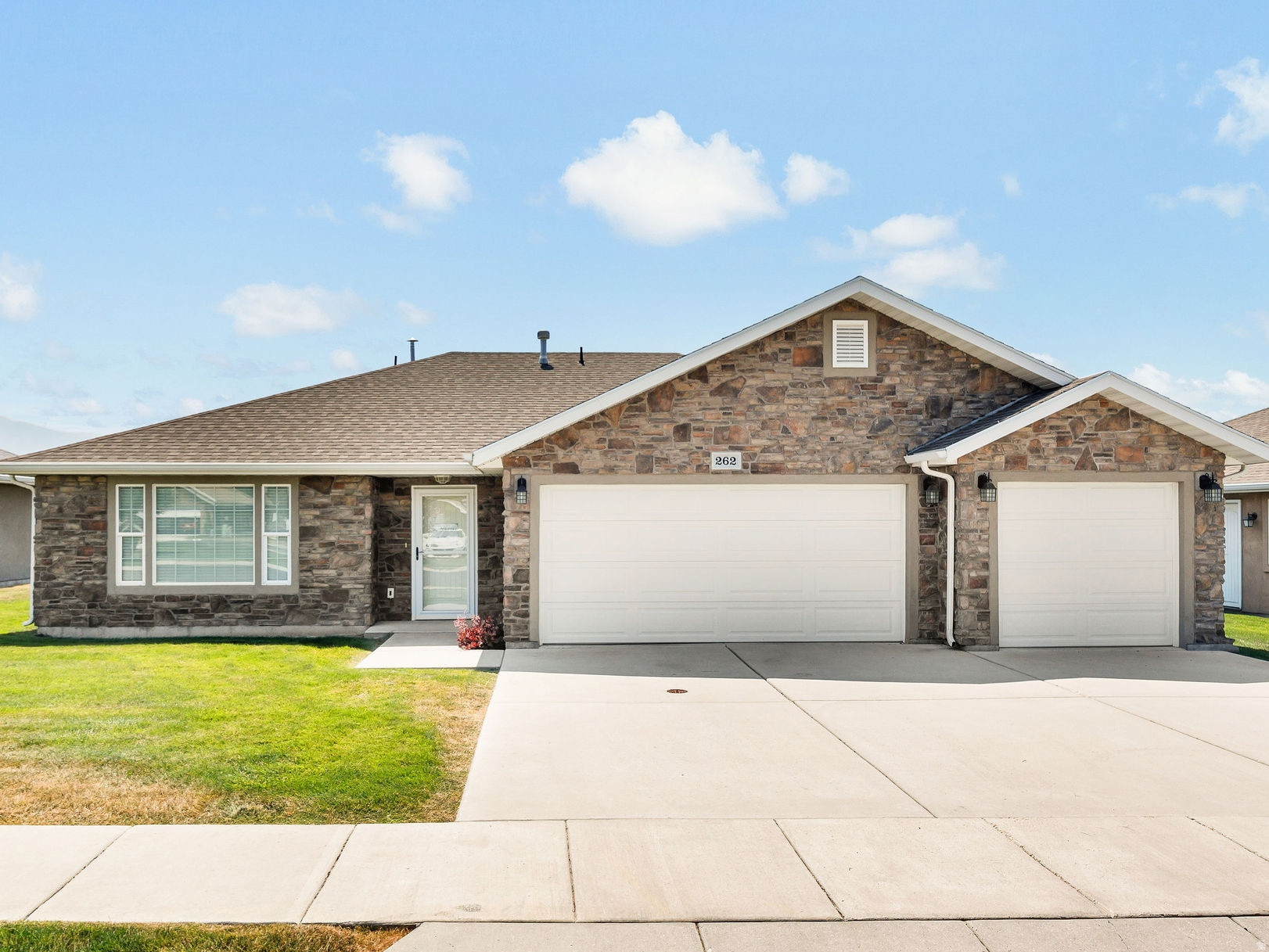 262 W 60 S, Hyde Park, UT 84318 — photo 1