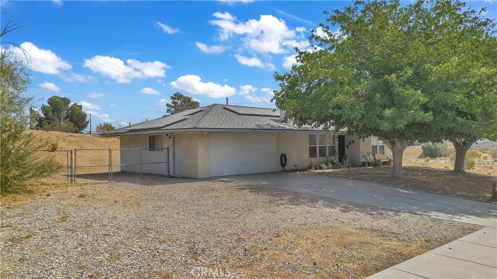 17014 Montecito, Victorville, CA 92395 — photo 1