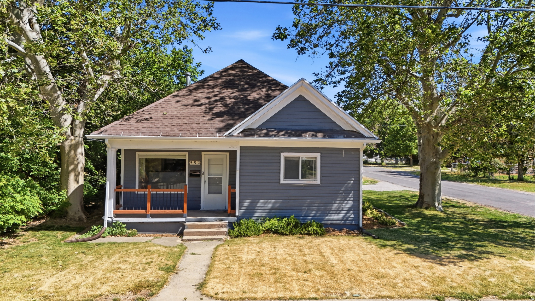 582  4TH ST, Ogden, UT 84404 — photo 1