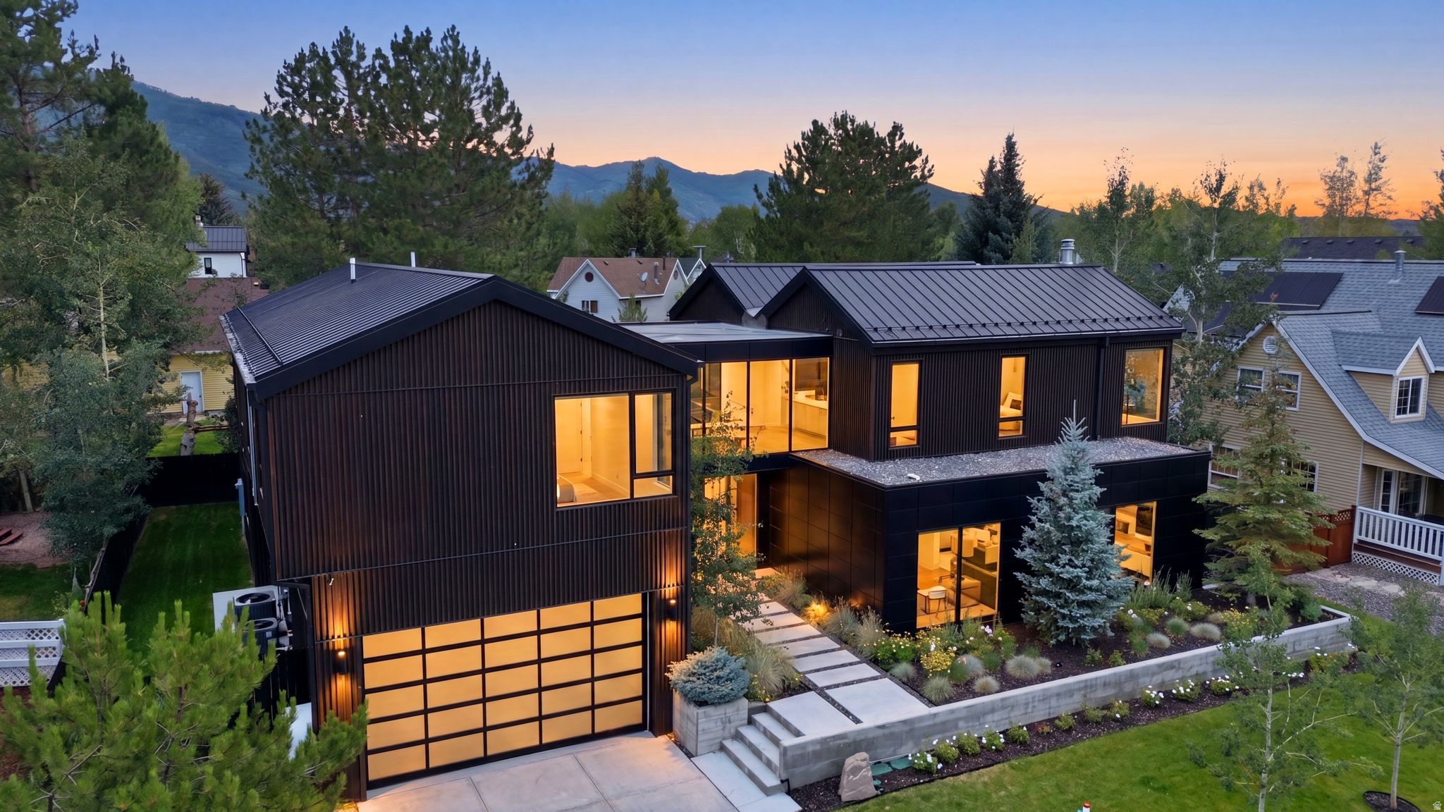 2293  BUFFALO BILL DR, Park City, UT 84060 — photo 1