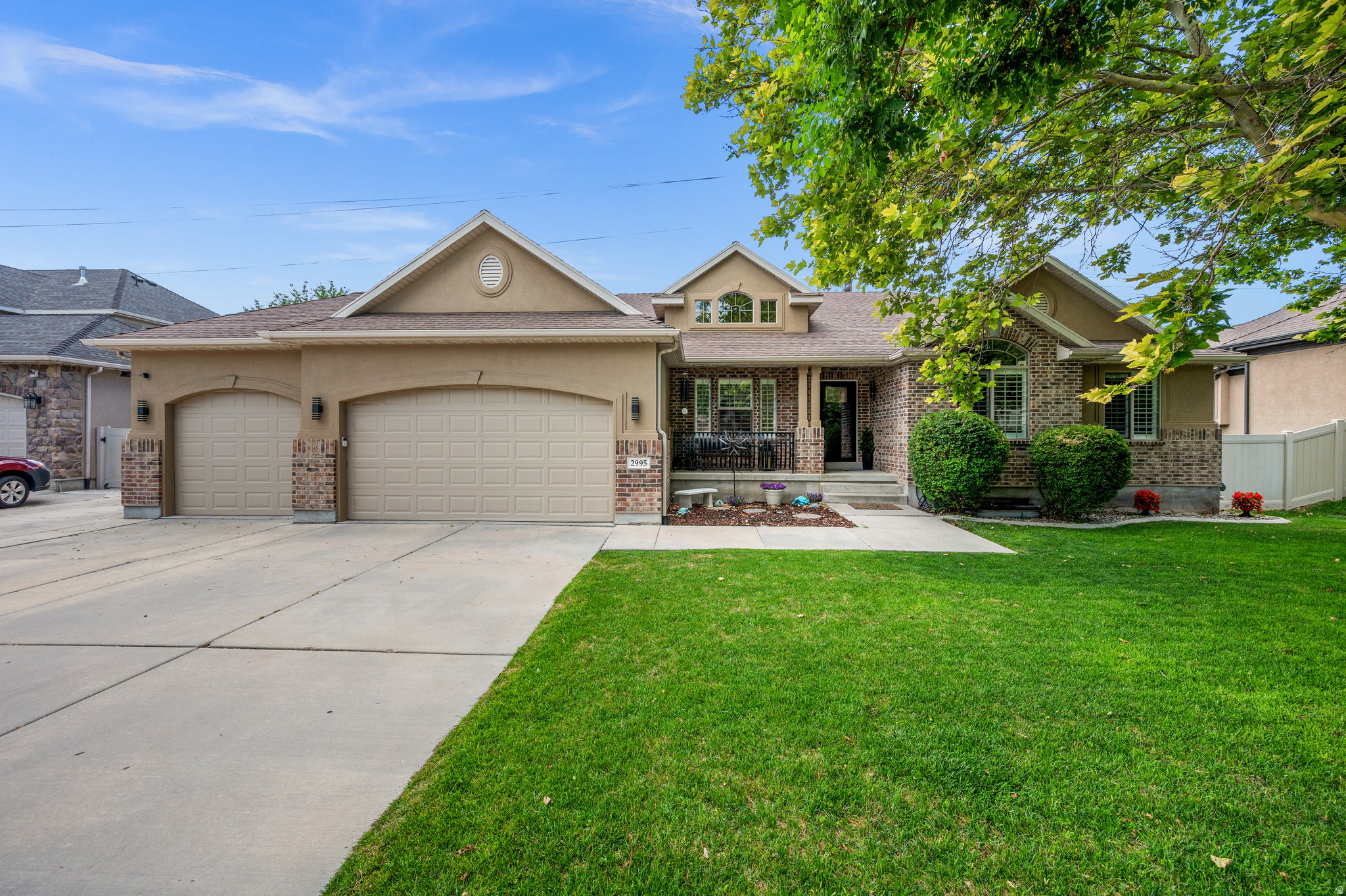 2995 W SPRINGER LN, South Jordan, UT 84095 — photo 1