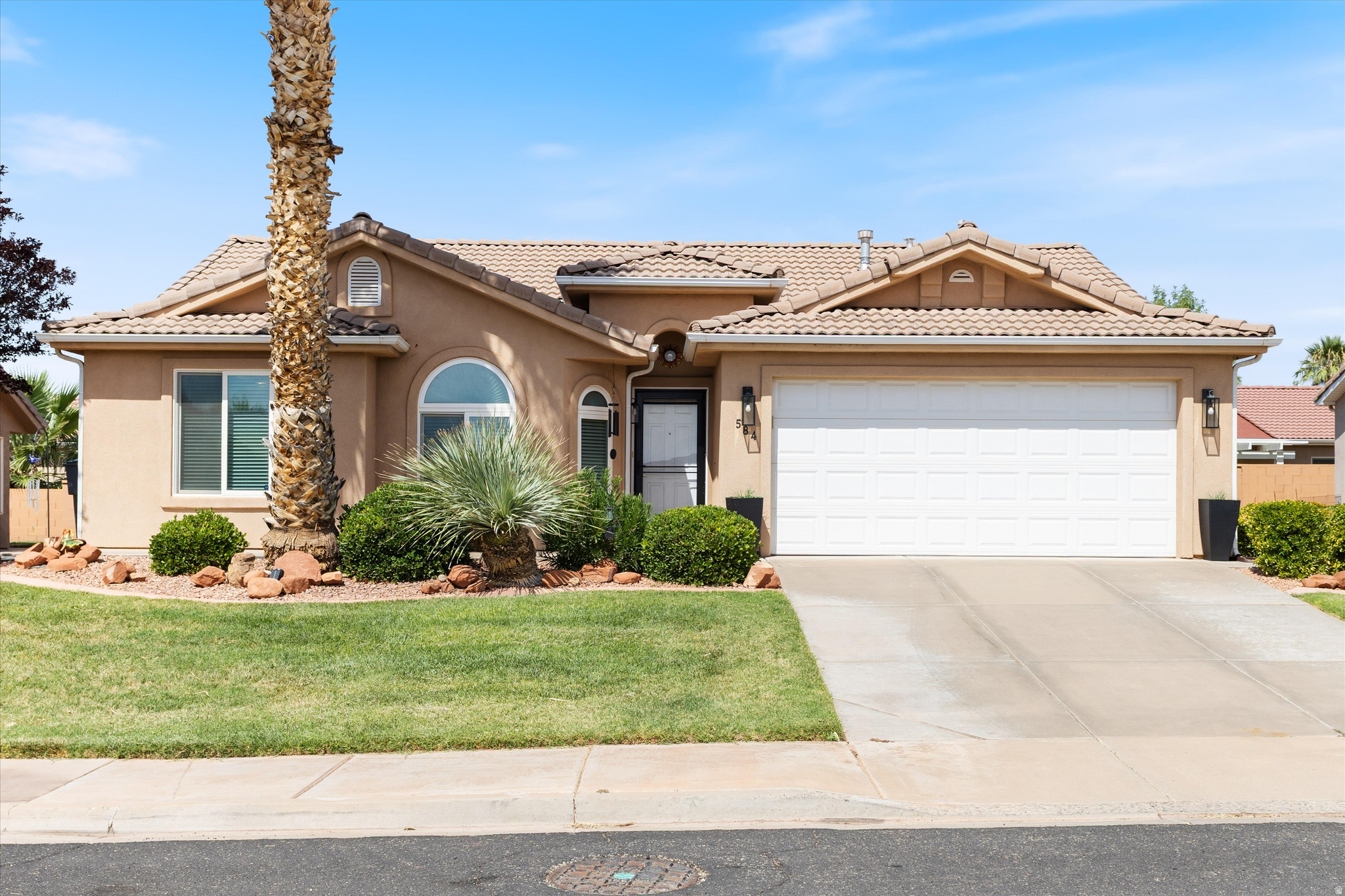 584 S PUERTO DR, Ivins, UT 84738 — photo 1