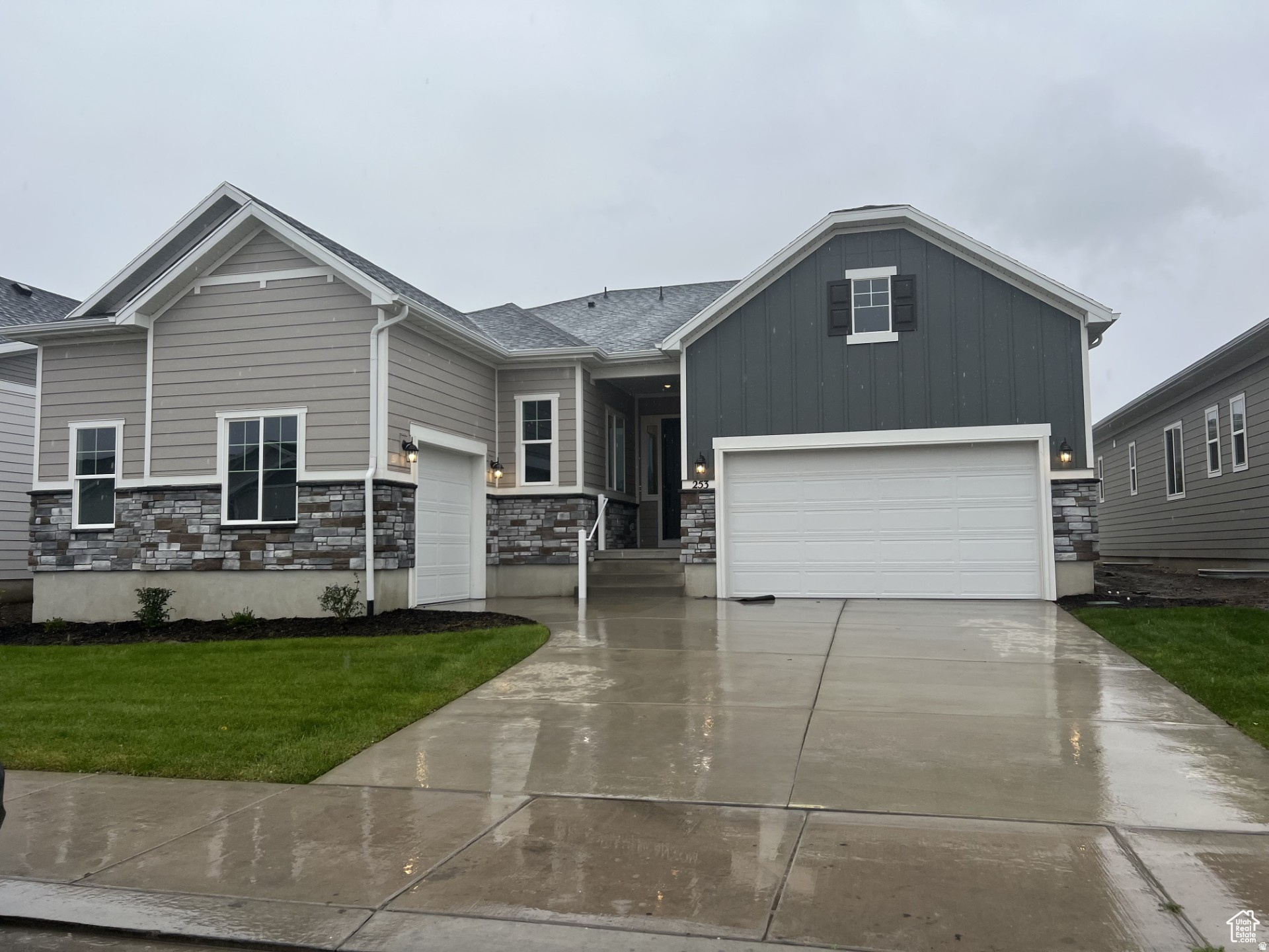 253 E POLARIS DR #105, Saratoga Springs, UT 84045 — photo 1