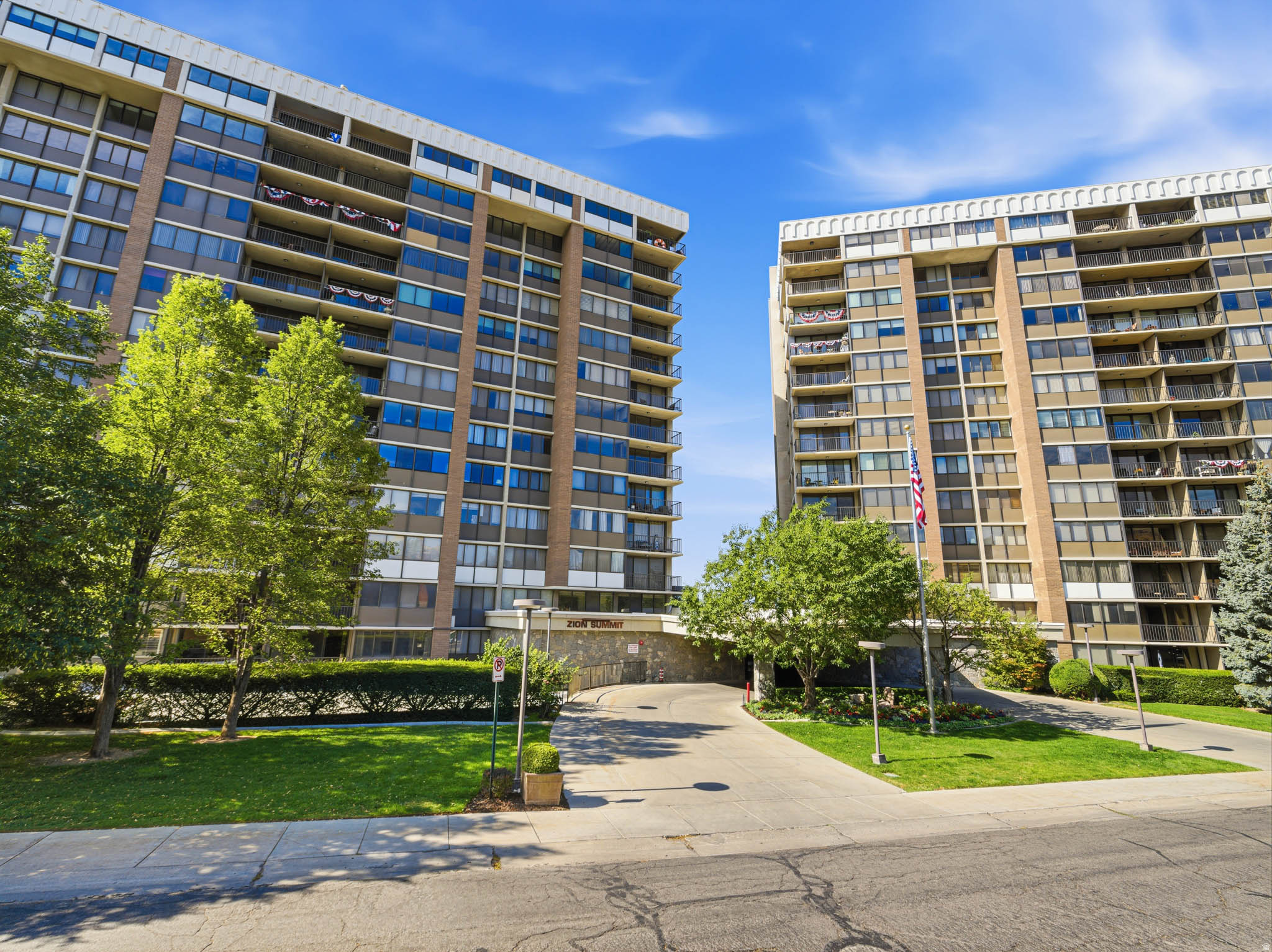 241 N VINE  #804 E, Salt Lake City, UT 84103 — photo 1