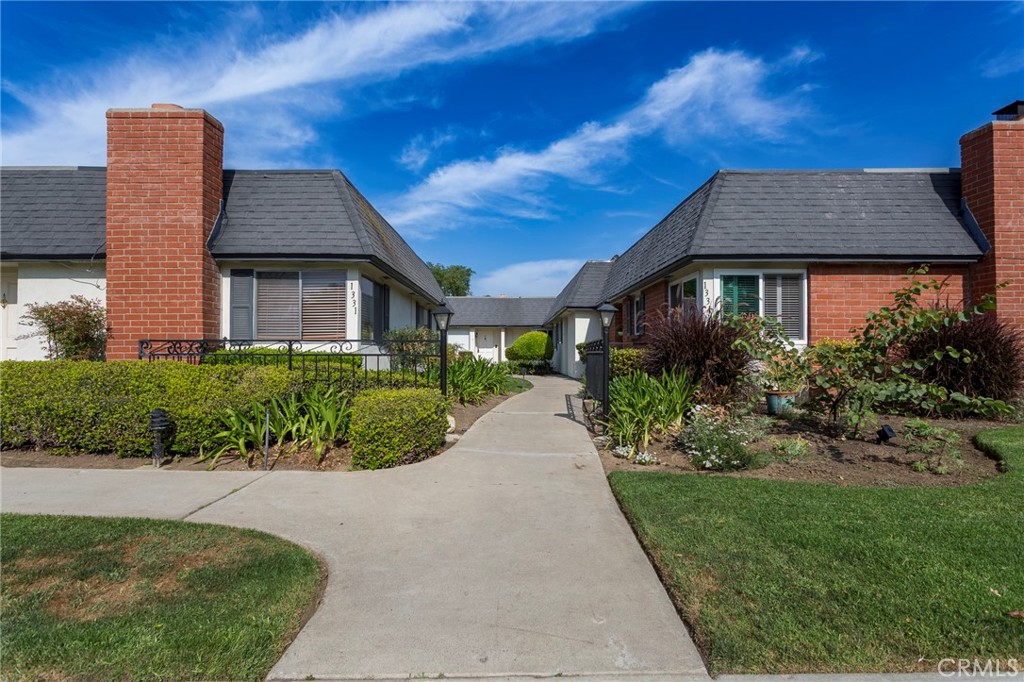 1331 Victoria Drive 18, Fullerton, CA 92831 — photo 1