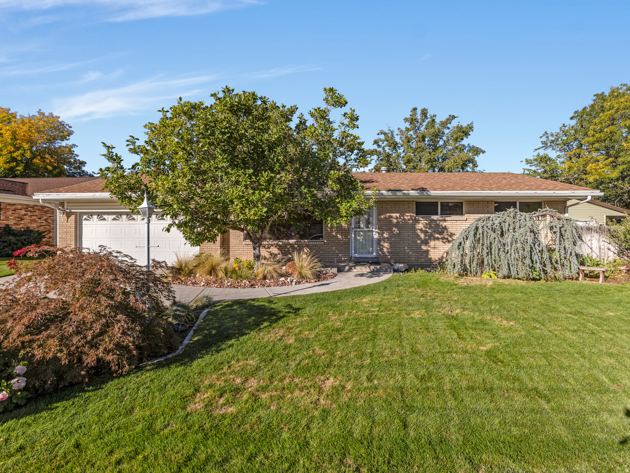 7138 S CHRIS LN, Cottonwood Heights, UT 84121 — photo 1