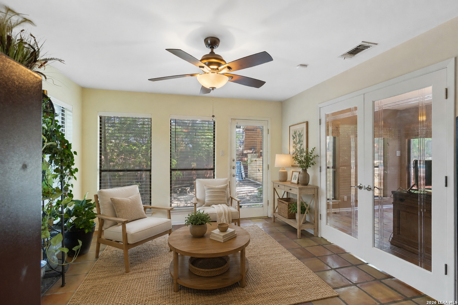3511 HUNTERS CIR, , 78230 — photo 1