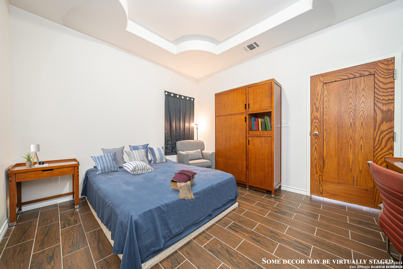233 Esmeralda Drive, ,  78228 — photo 1
