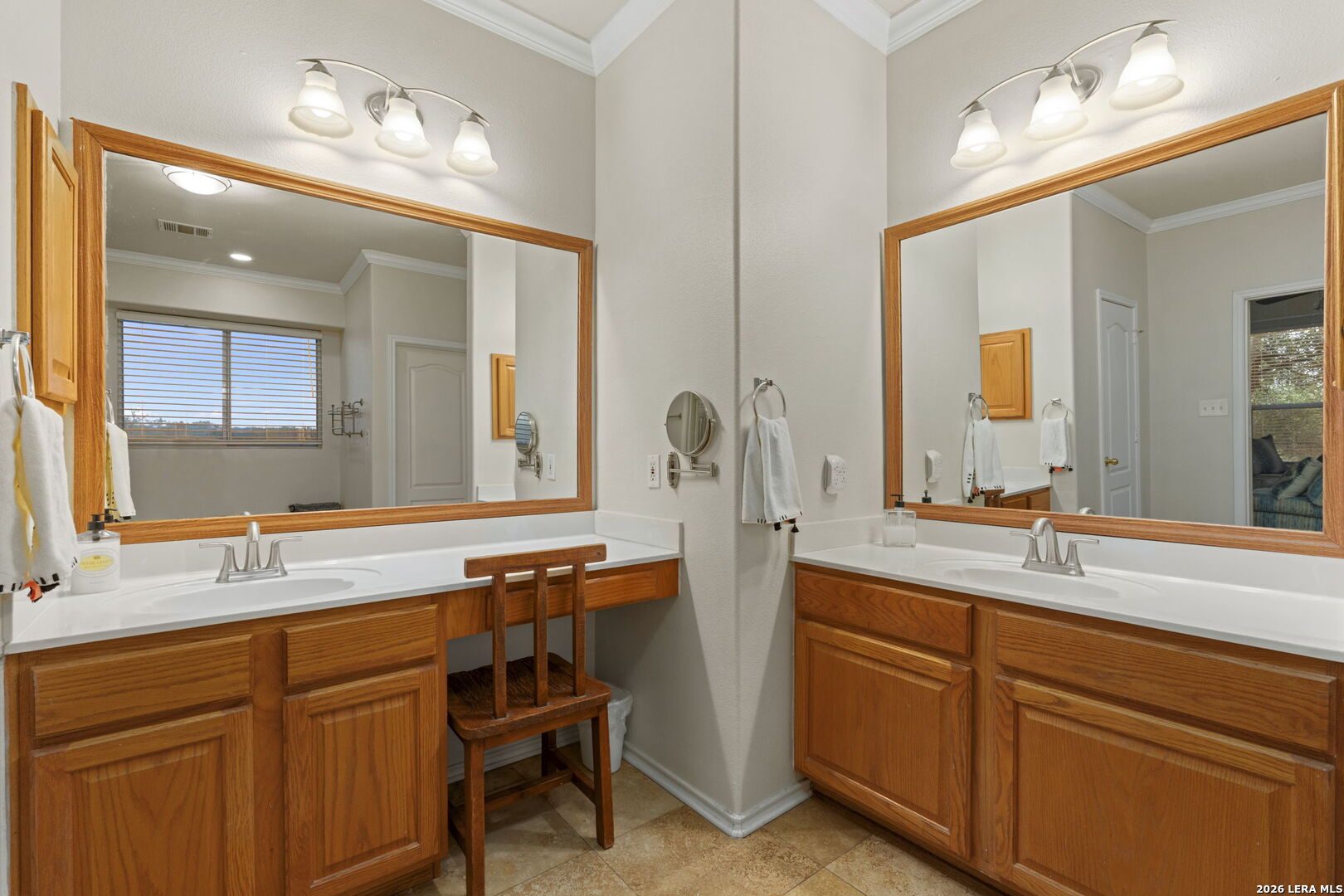 1040 County Road 2720, ,  78056 — photo 1