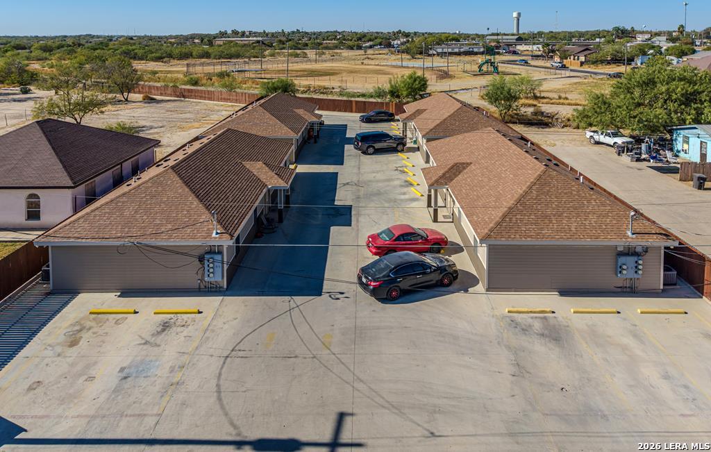 639 Las Brisas Drive, ,  78852 — photo 1