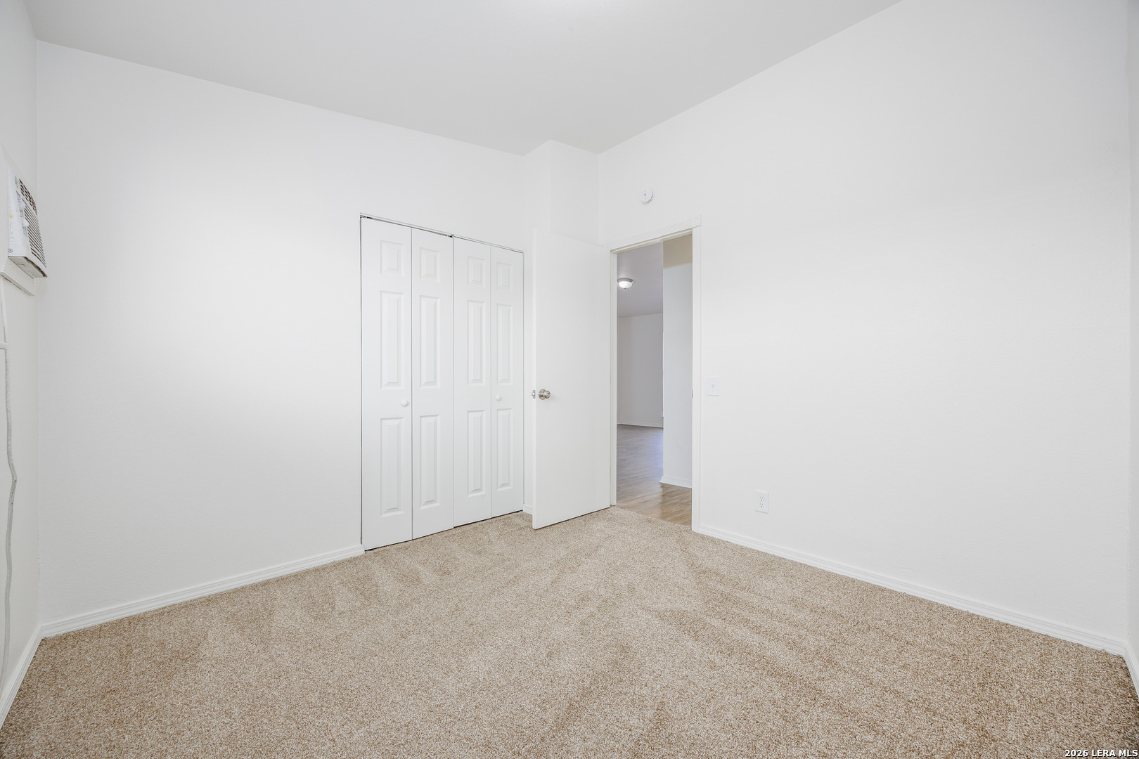 5119 VILLAGE CRST, ,  78218 — photo 1