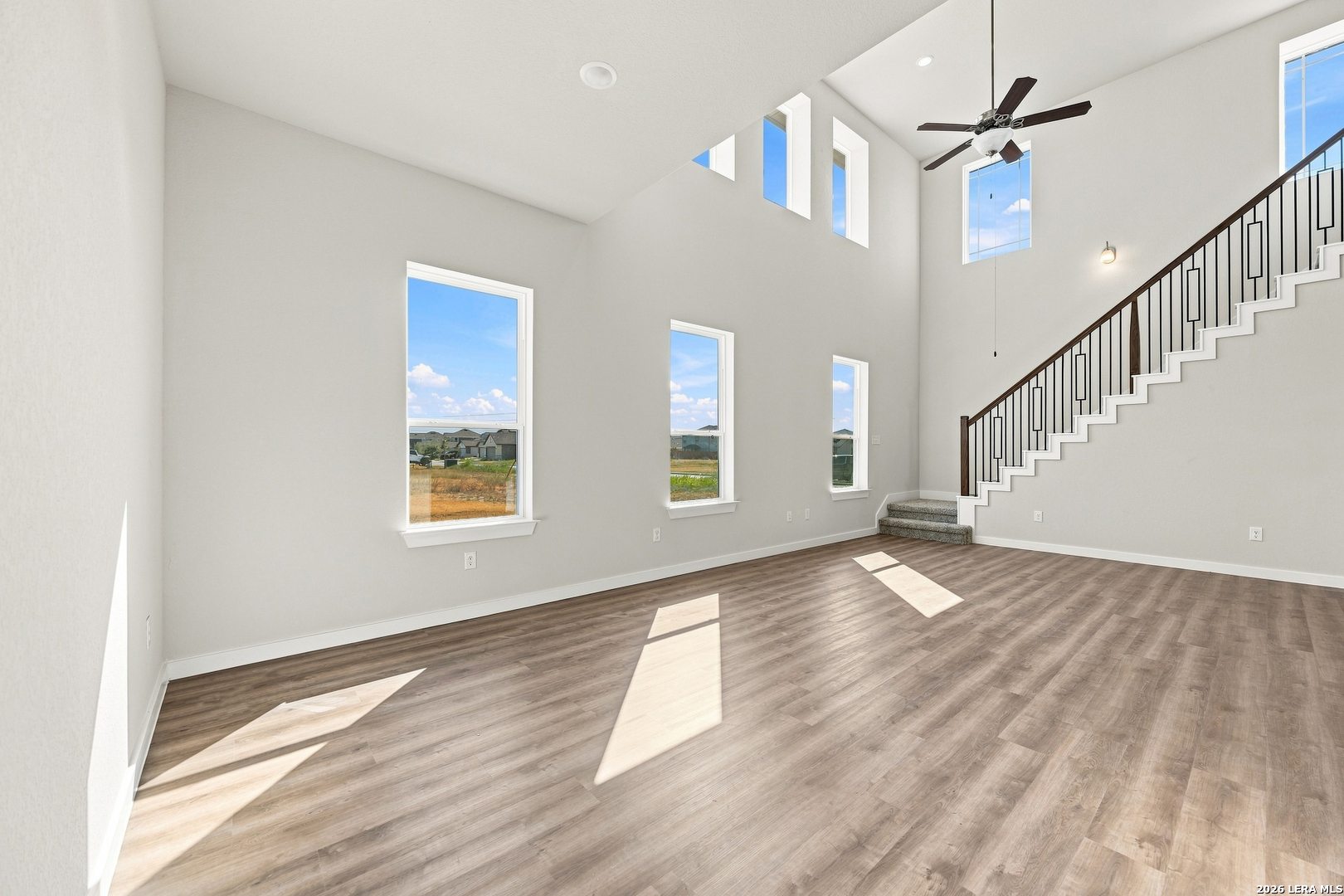 8526 Red Hawk Loop, , 78222 — photo 1