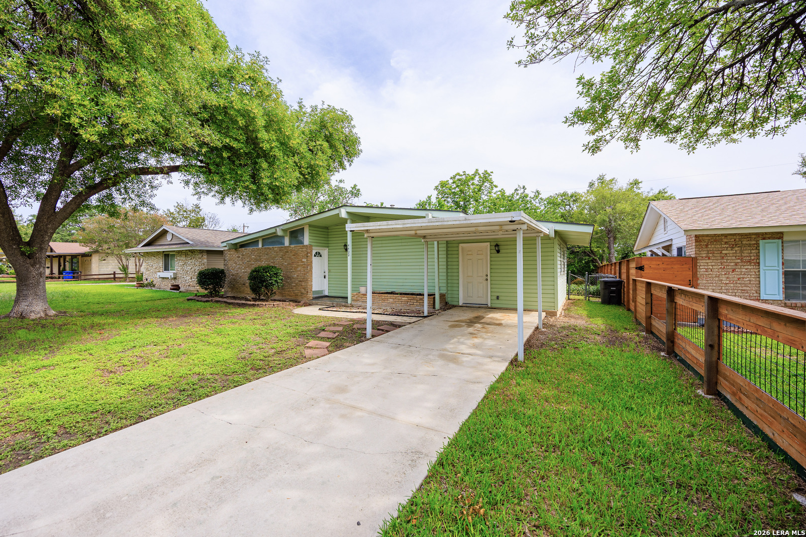 4402 BRIGHT SUN ST, , 78217 — photo 1