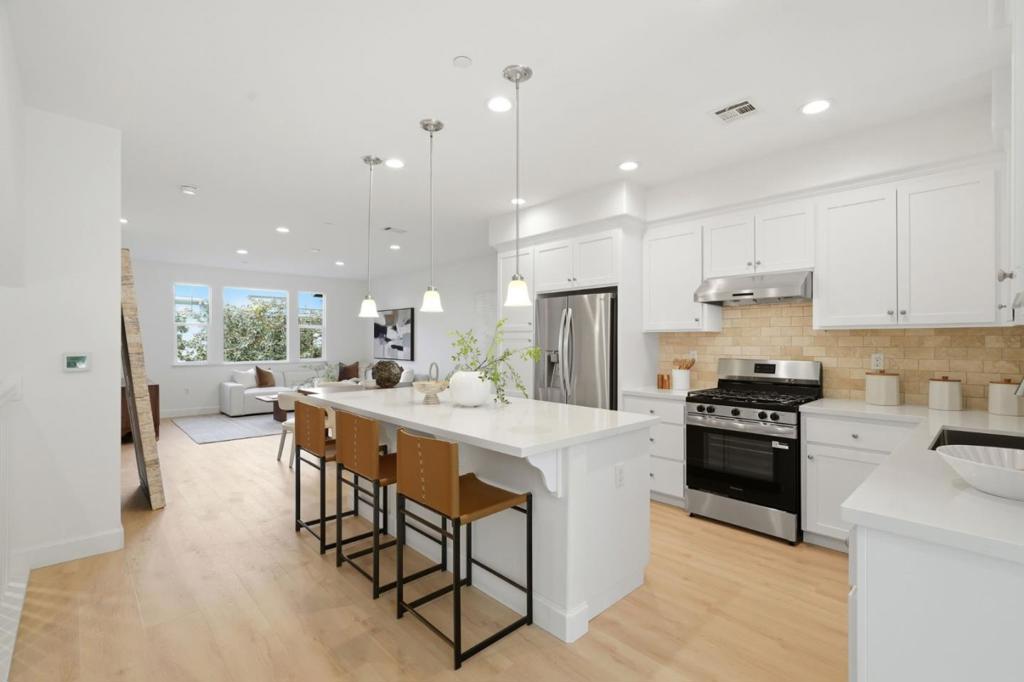 113 Lemmon Terrace, Sunnyvale, CA 94086 — photo 1
