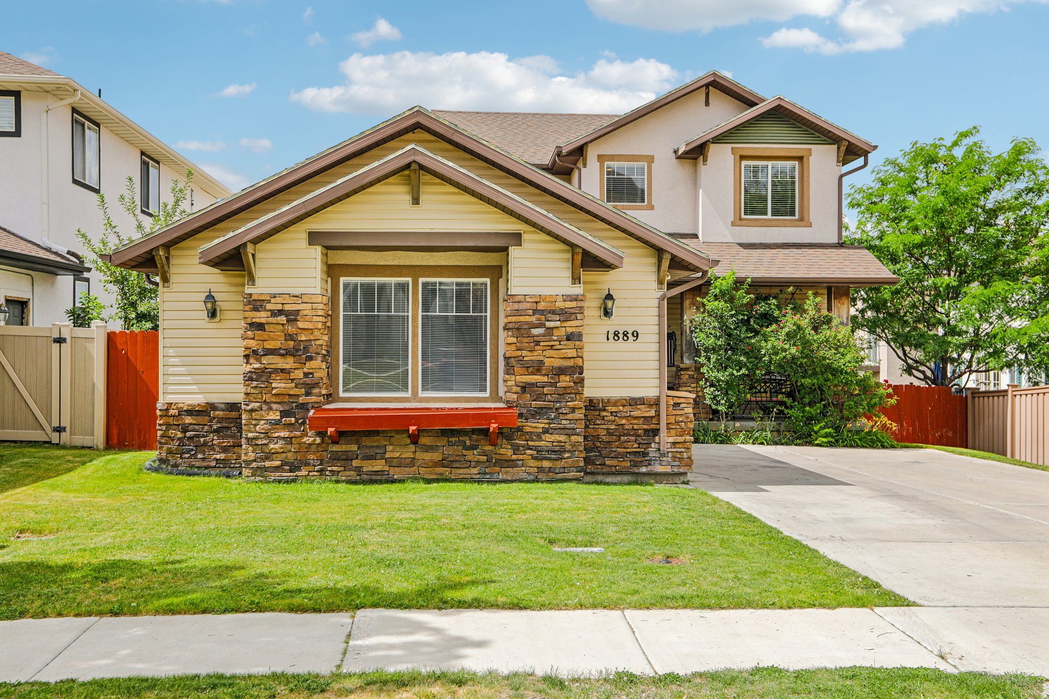 1889 N WOODVIEW DR, Lehi, UT 84048 — photo 1