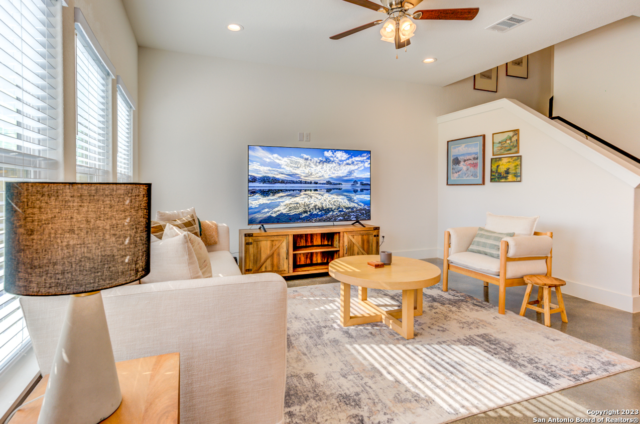 240 SAPPHIRE, , 78130 — photo 1