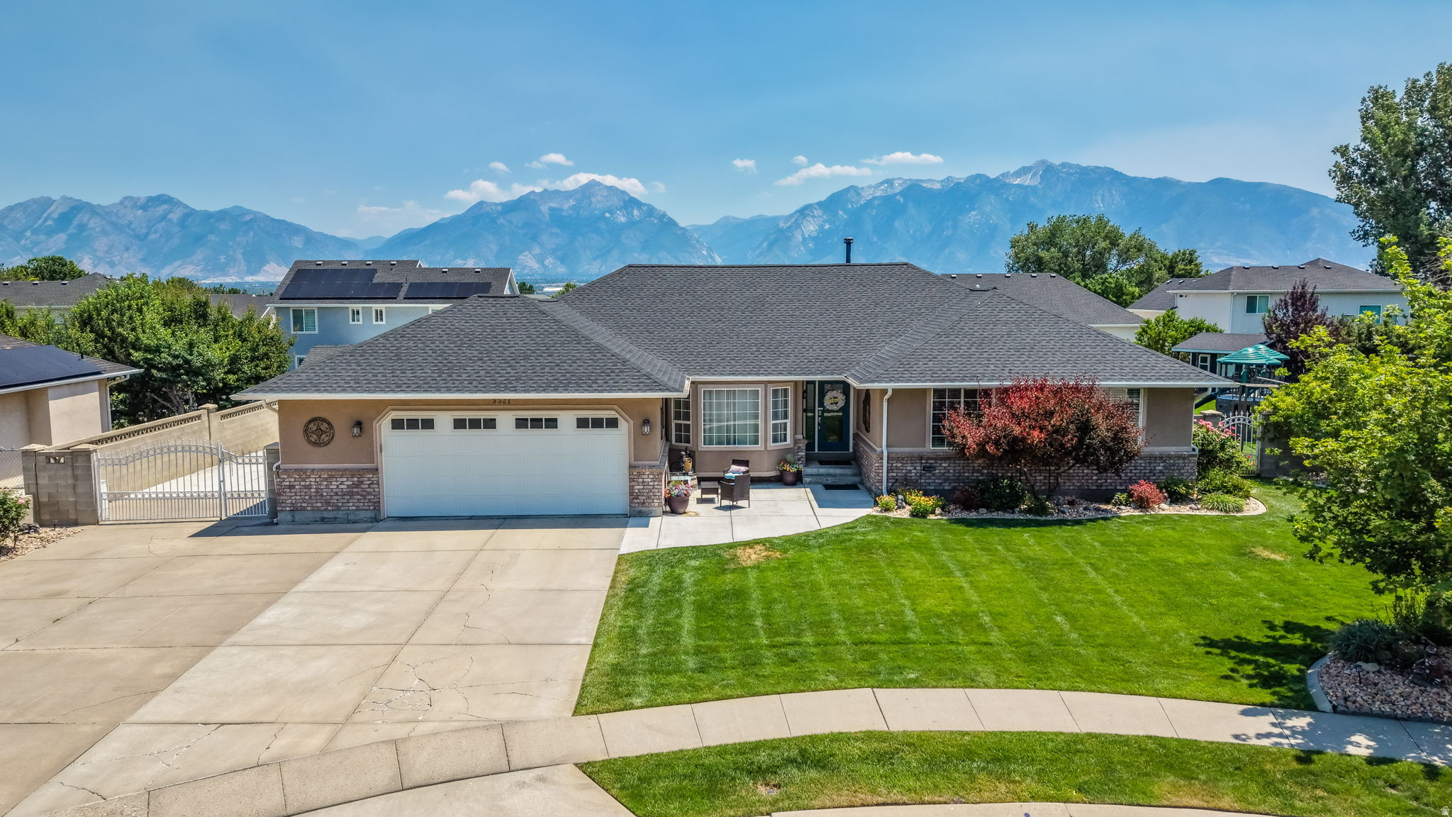 9521 S 1860 W, South Jordan, UT 84095 — photo 1