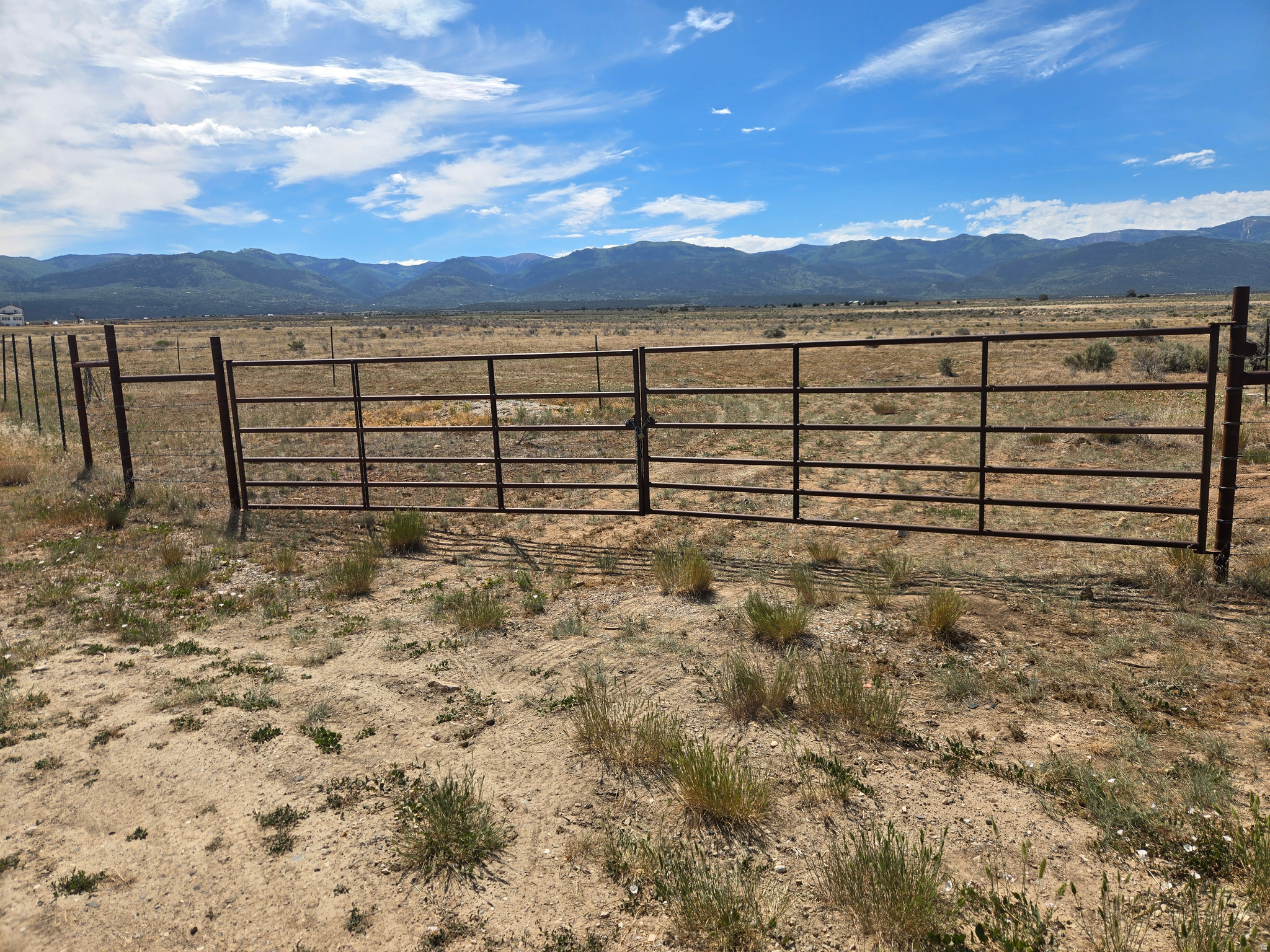 16500 N 8500 E, Mt Pleasant, UT 84647 — photo 1